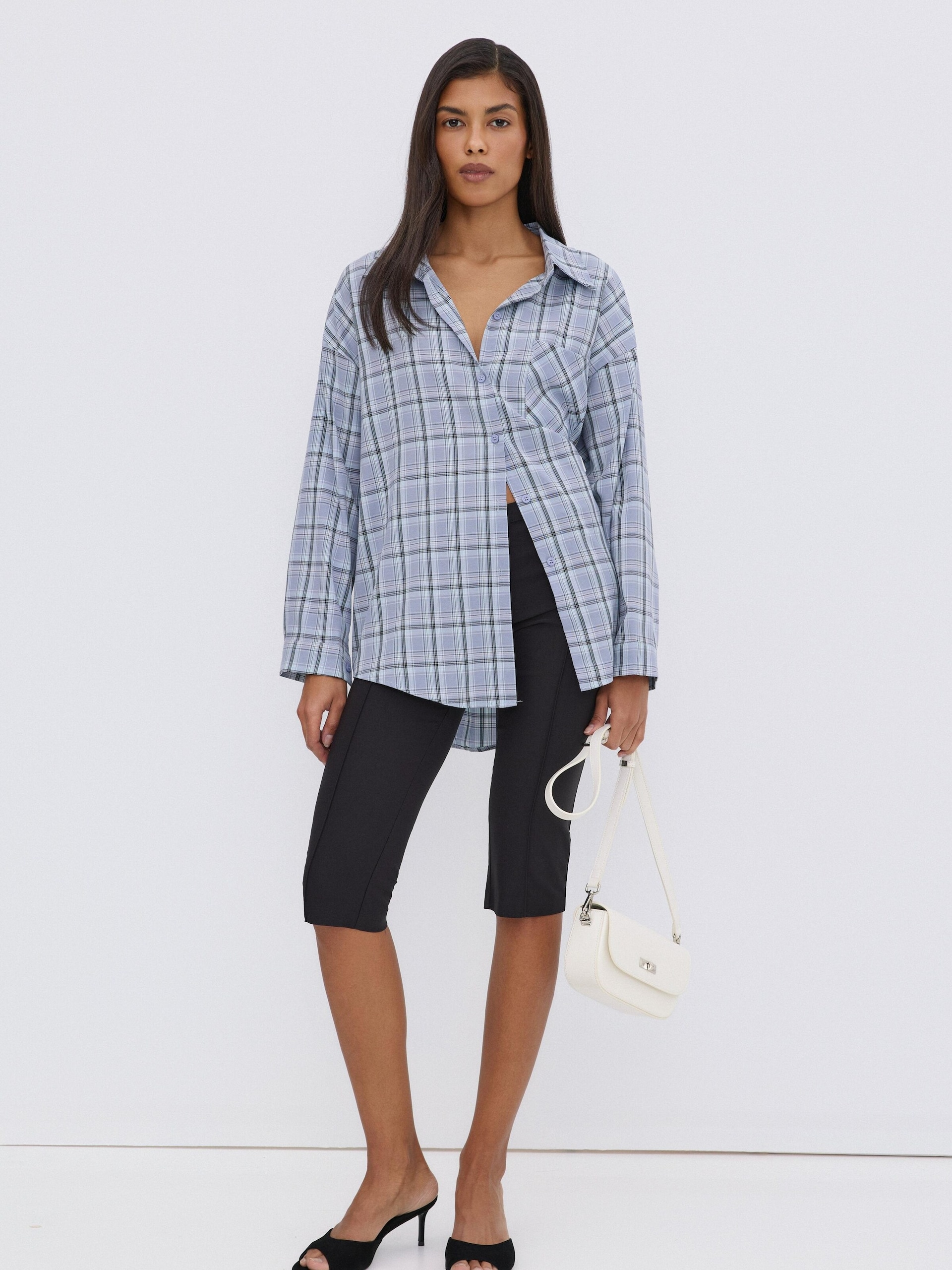 Estro Blus '2711' dam