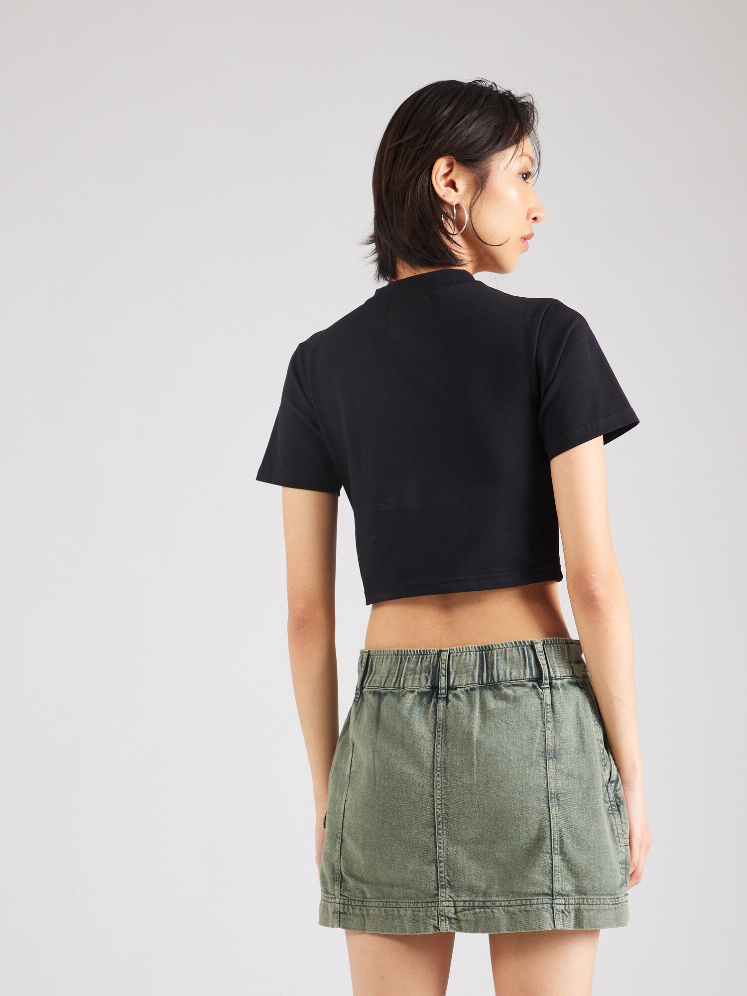 Thumbnail - T-Shirt