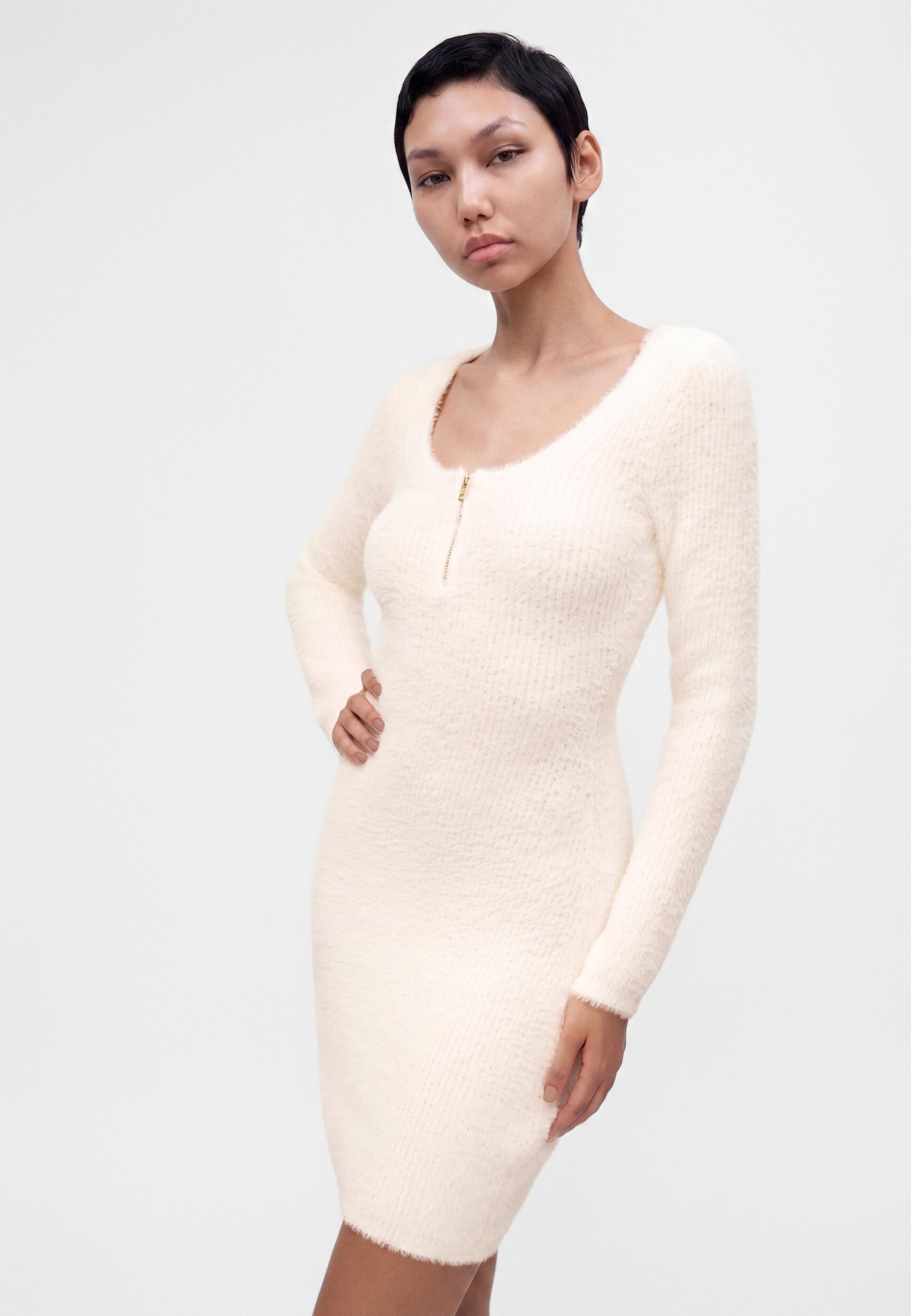 GUESS Vestido de punto 'Jaycee' blanco lana – imagen 3
