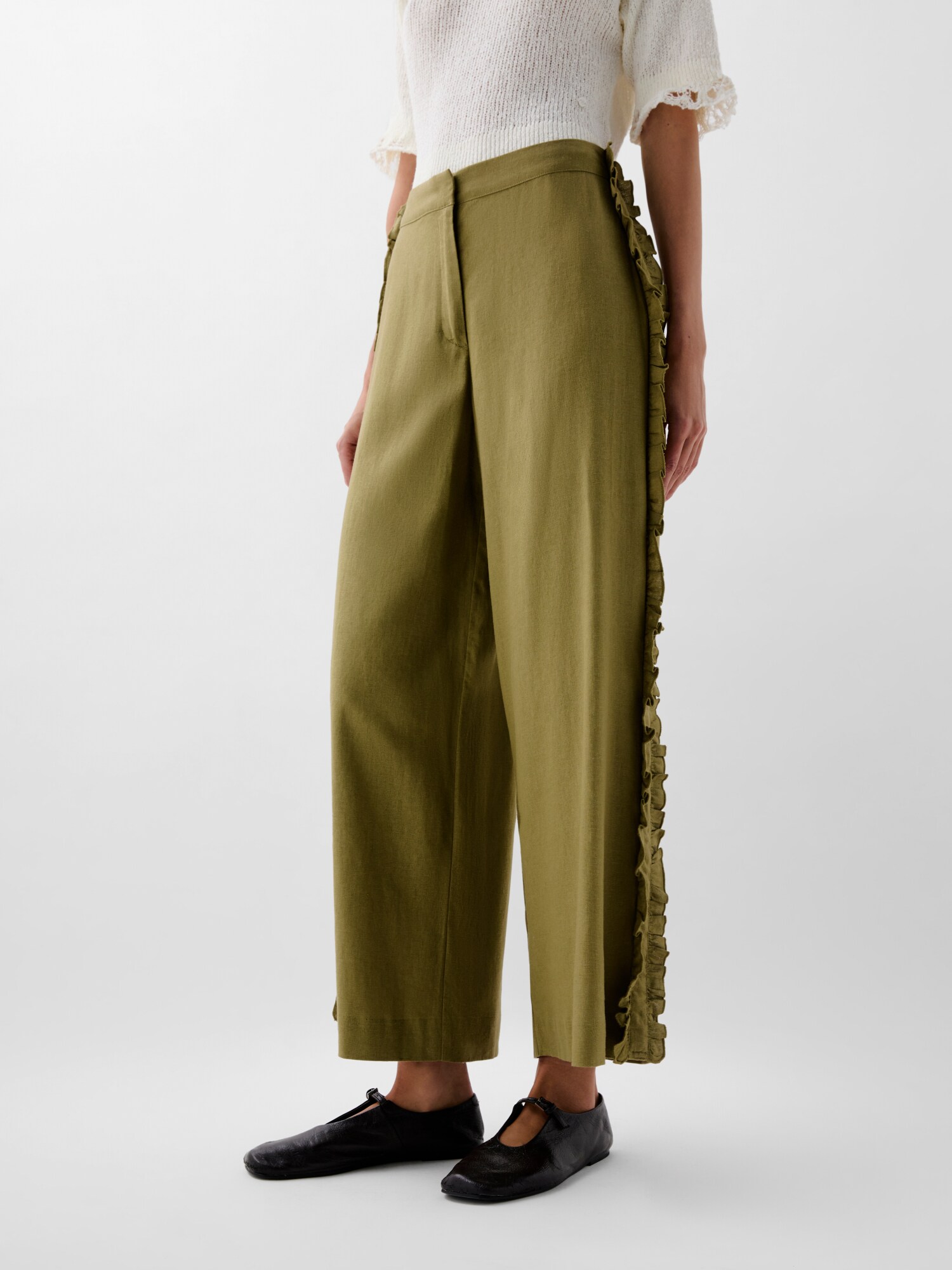 Thumbnail - Scalpers Ruffle Prep Pant