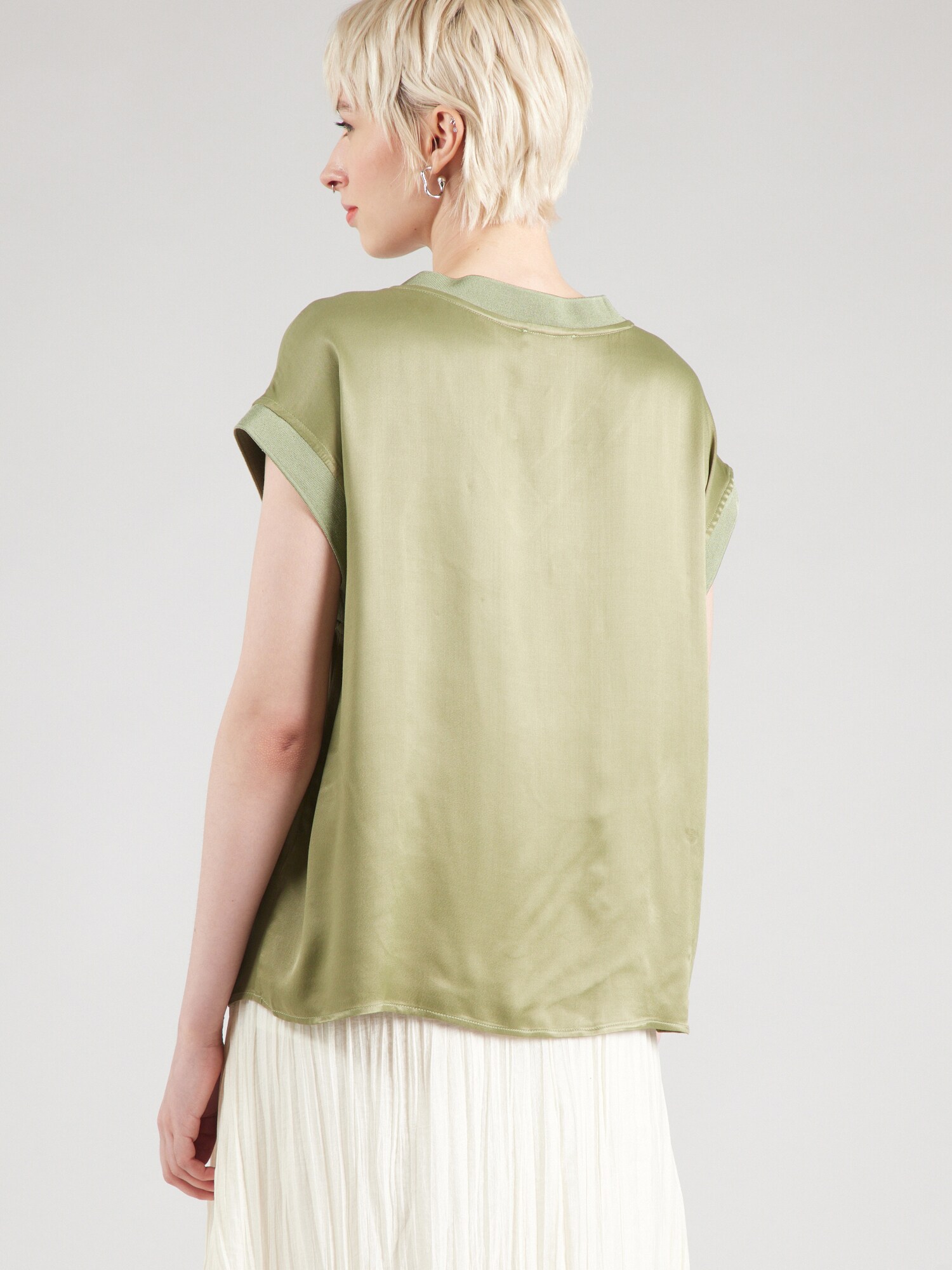 Thumbnail - T-Shirt