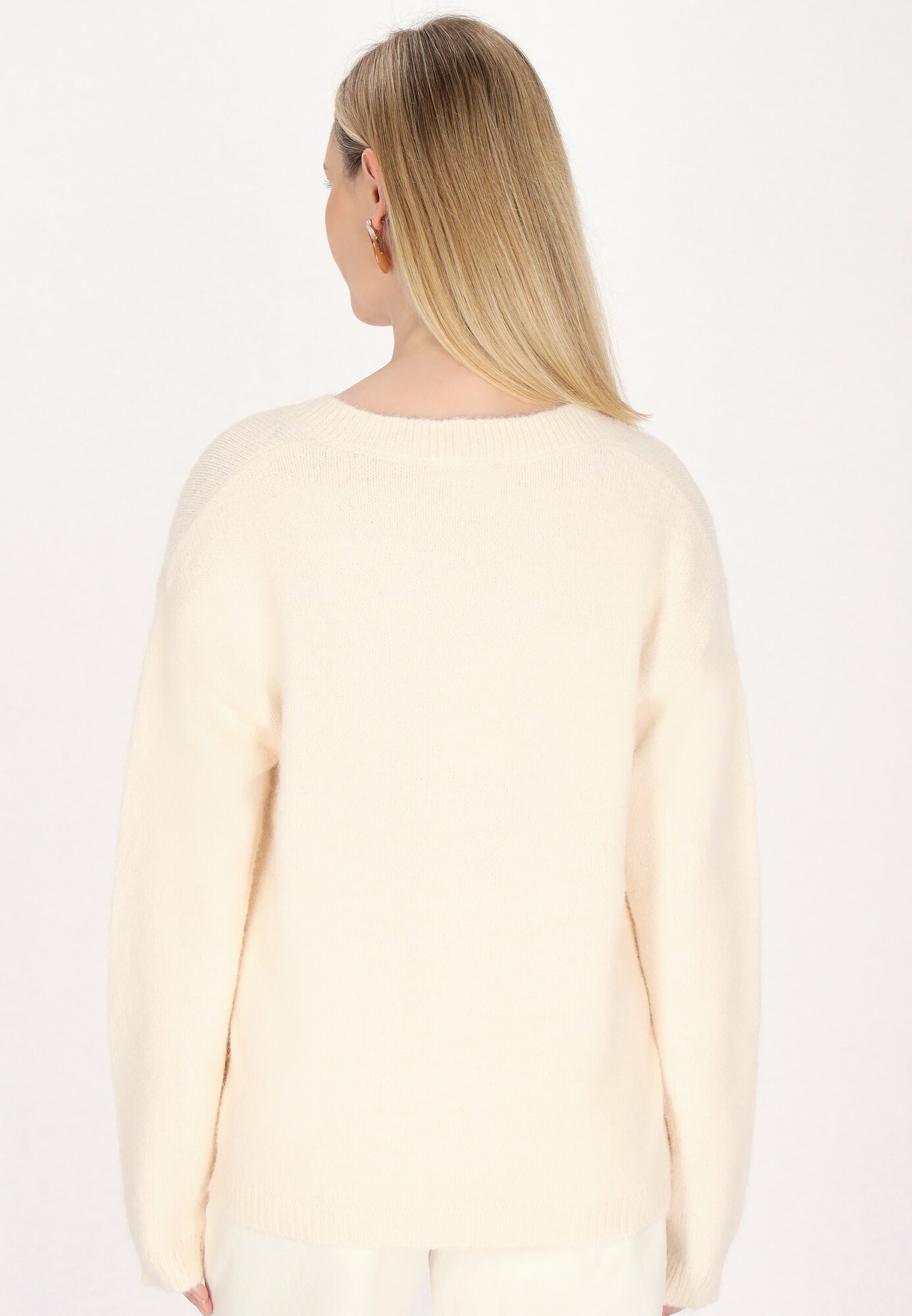 Thumbnail - Usha Pullover