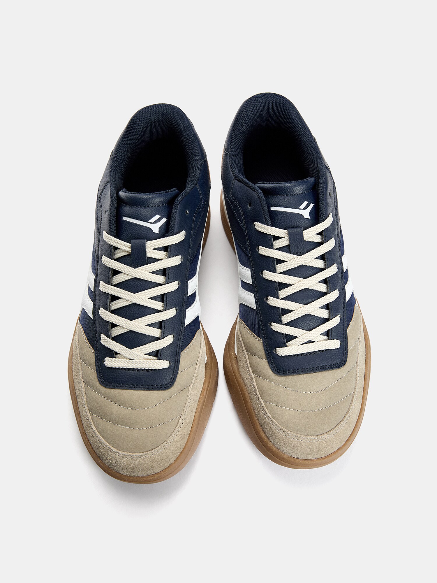 Thumbnail - Sneaker