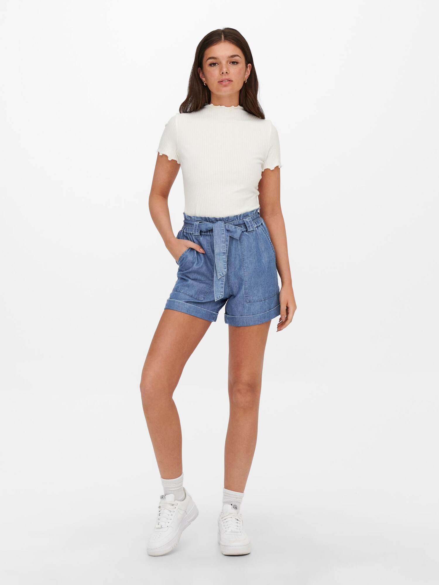 Thumbnail - Shorts 'Bea'