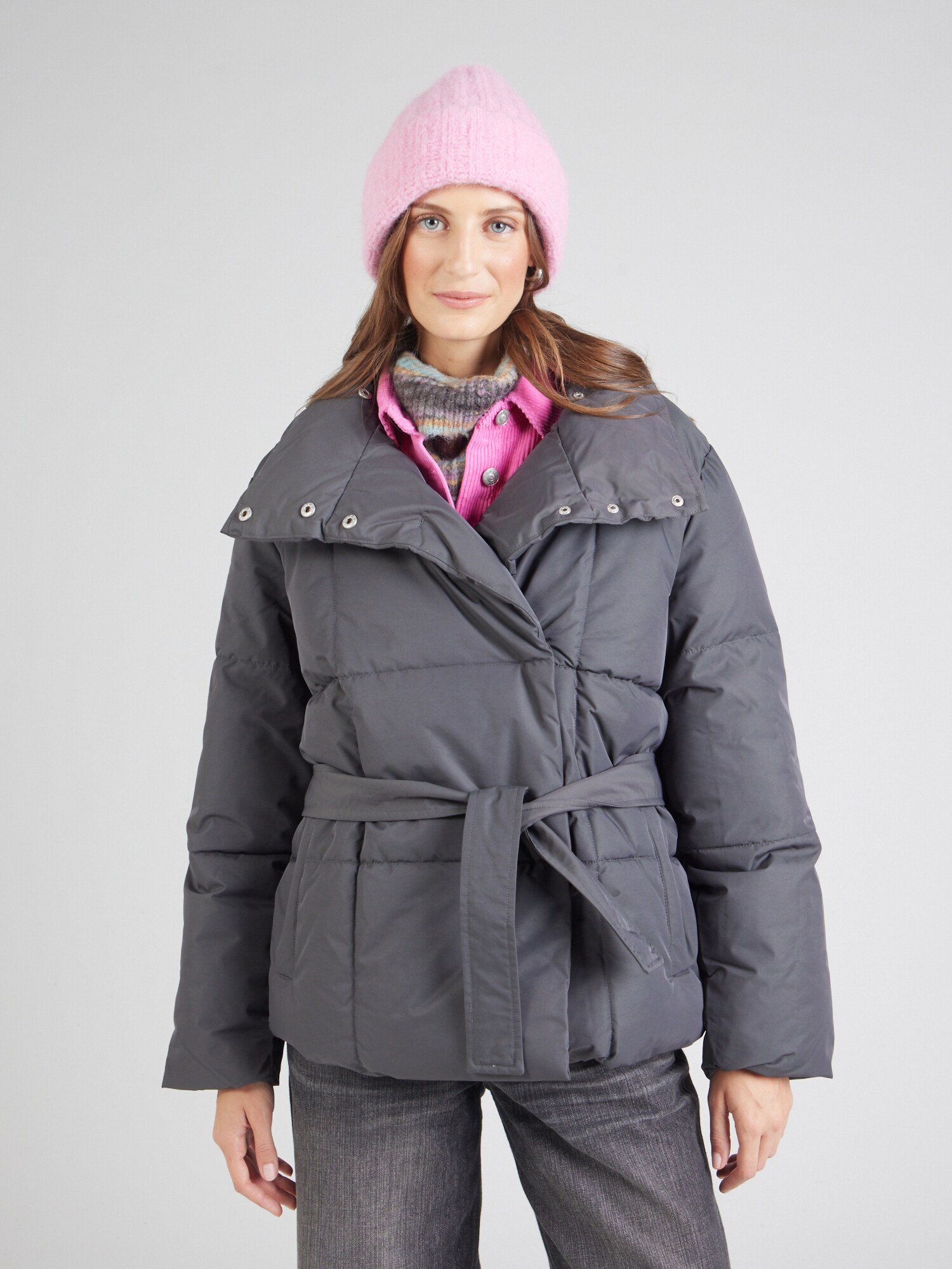 VERO MODA Téli dzseki 'VMASHLEY'  bazaltszürke termék 2. képe