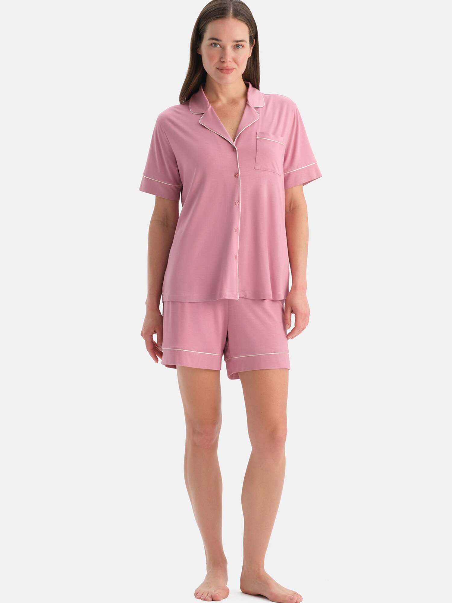 Dagi Pijama de pantalón corto  altrosa / blanco lana