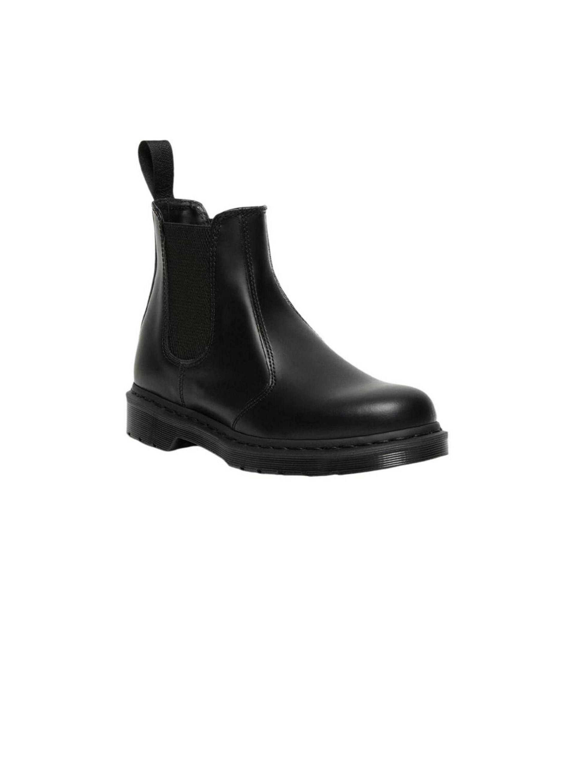 Chelsea boots
