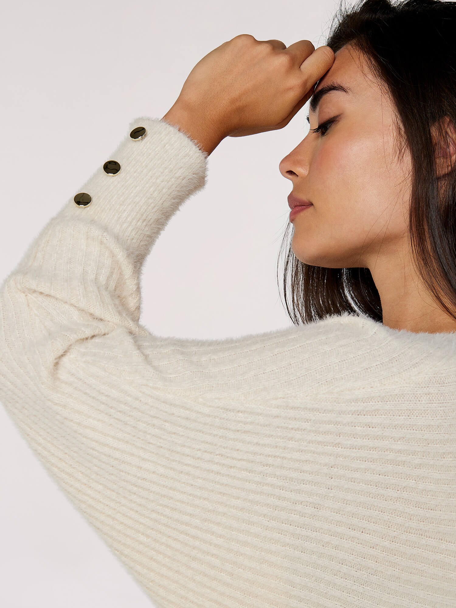 Thumbnail - Pullover