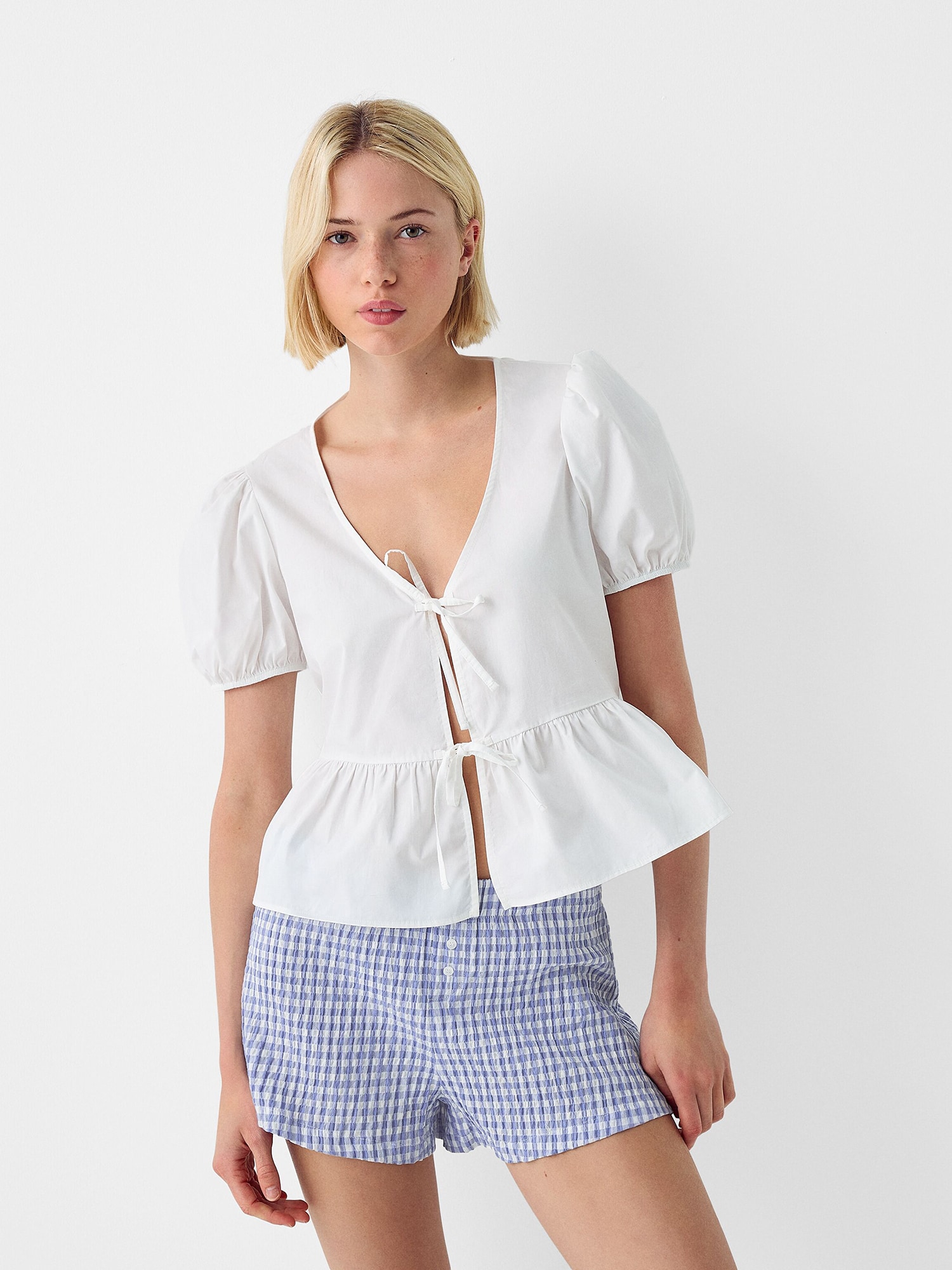 Bershka Nadrág  indigó / fehér termék 2. képe