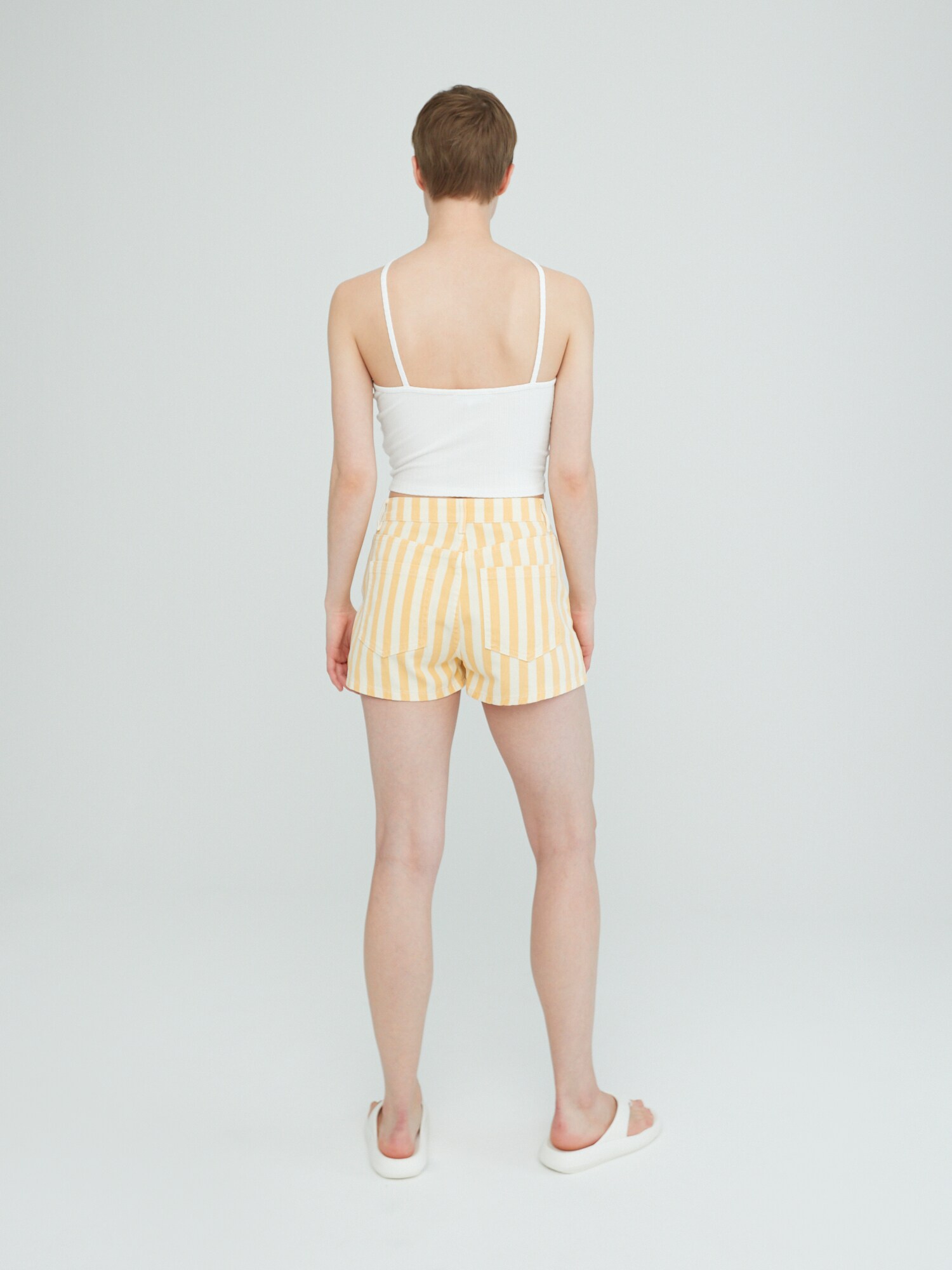 Thumbnail - Shorts 'Jen'