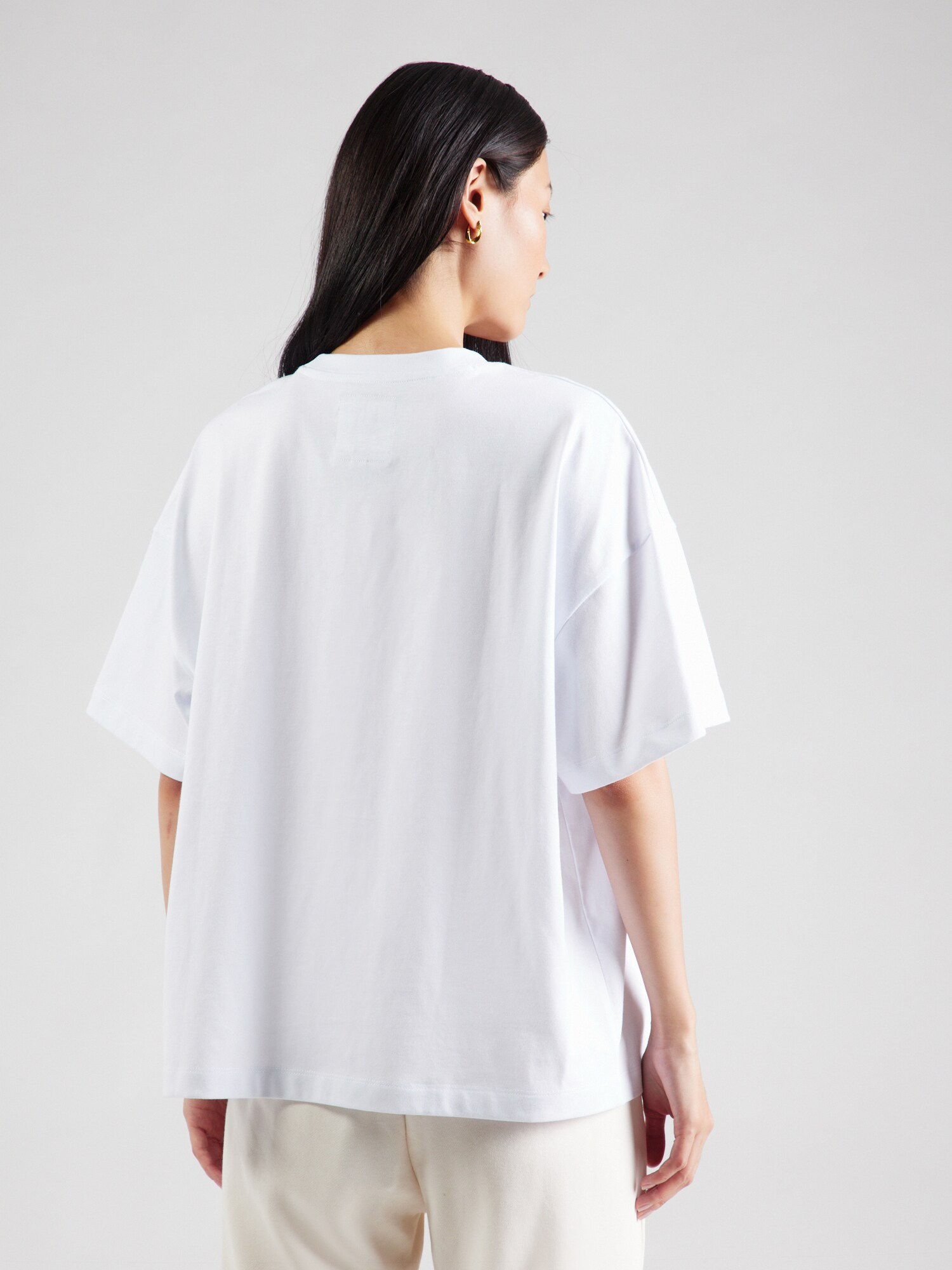 Thumbnail - T-Shirt