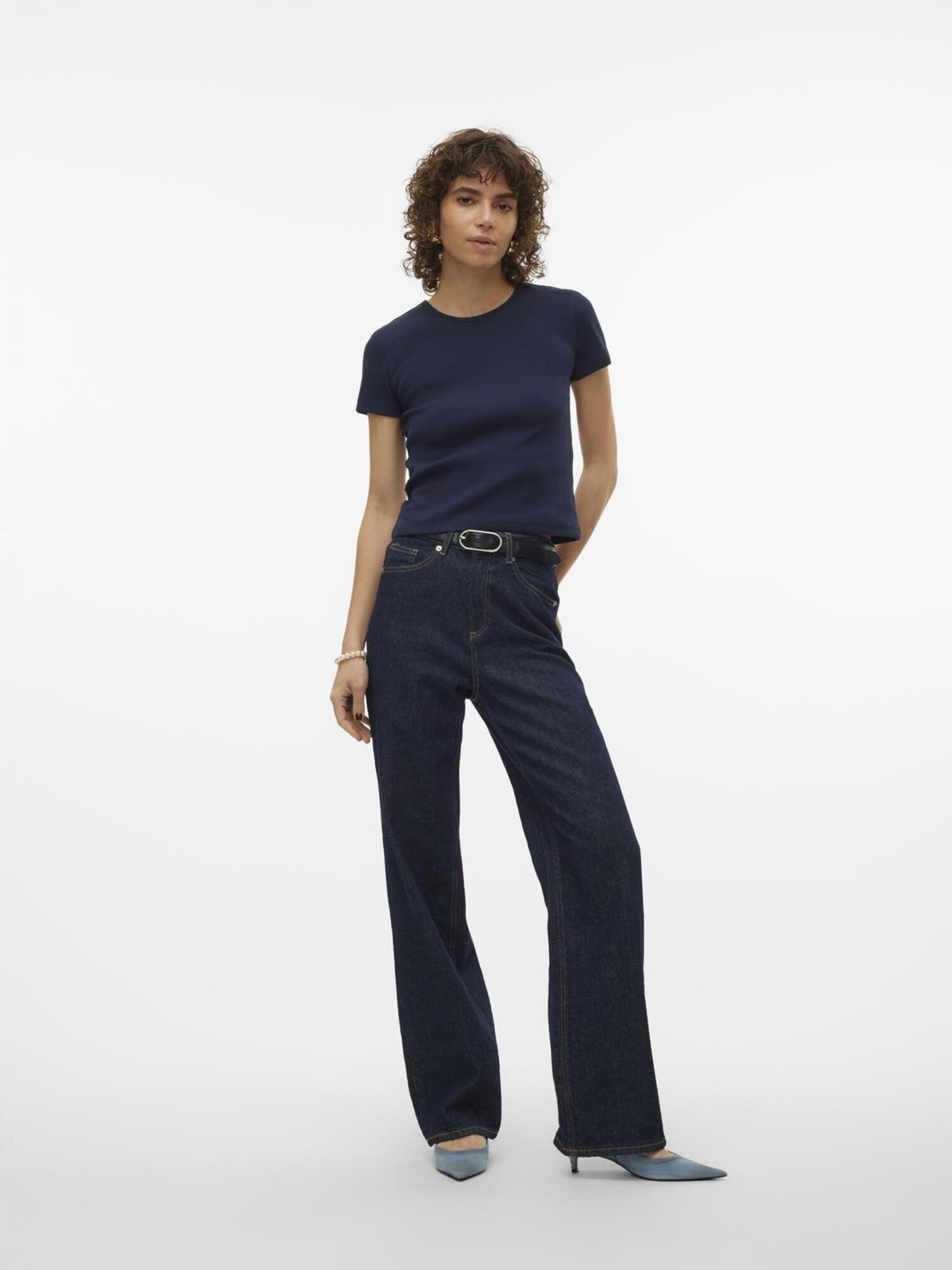 VERO MODA Póló 'Chloe'  tengerészkék termék 2. képe