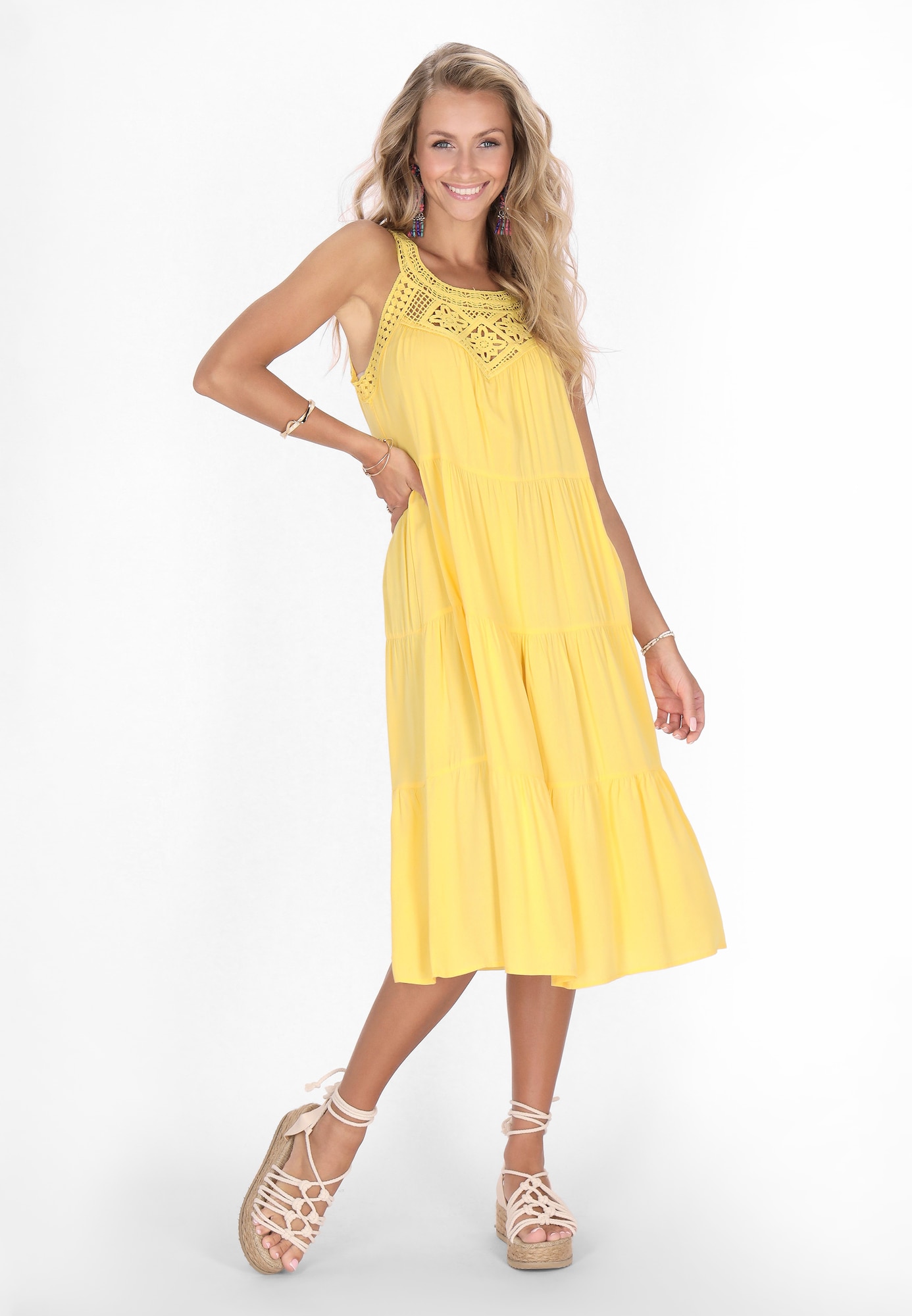 Thumbnail - IZIA Kleid Boho