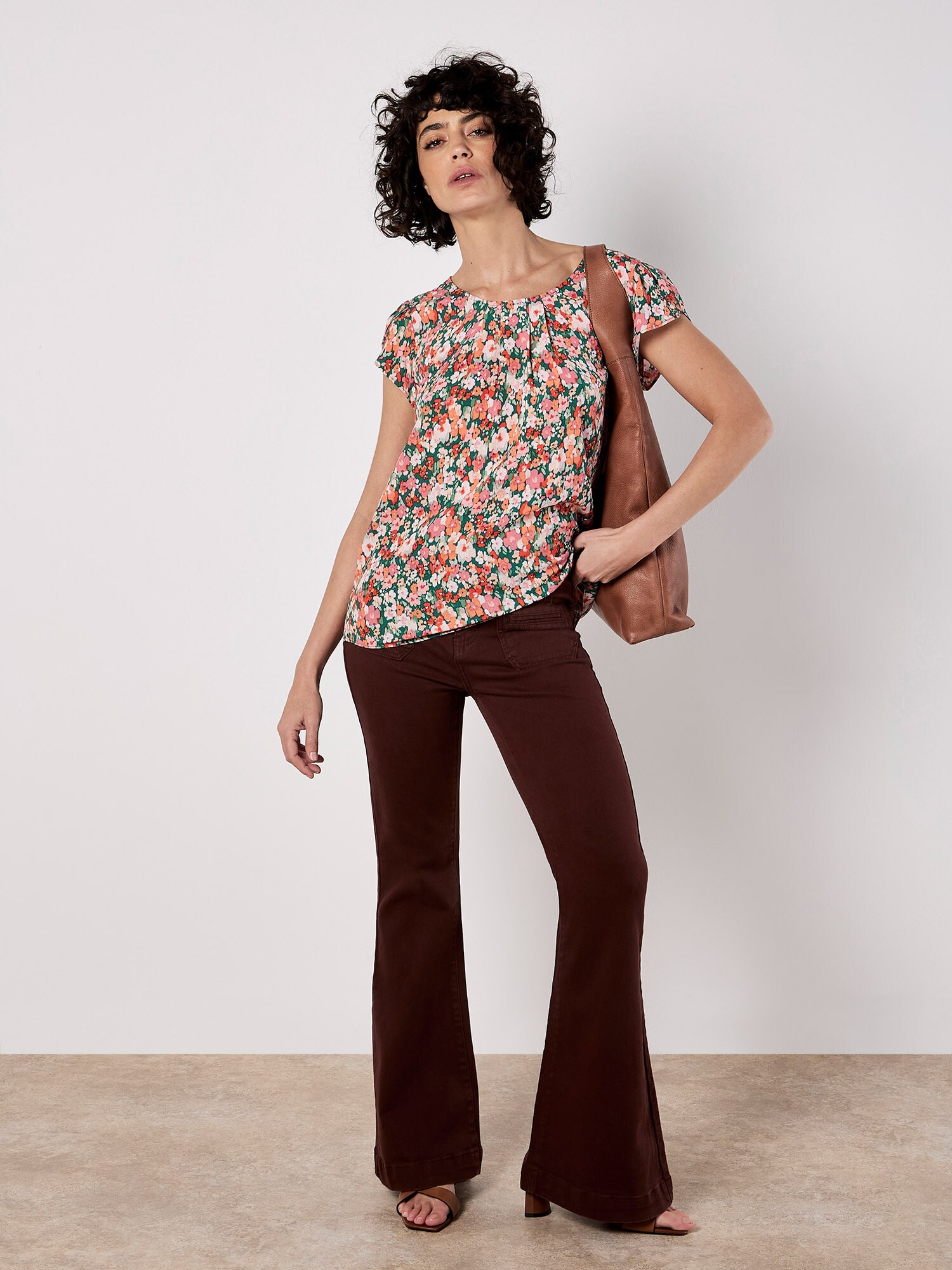 Thumbnail - Apricot Ditsy Floral Tulip Sleeve Top