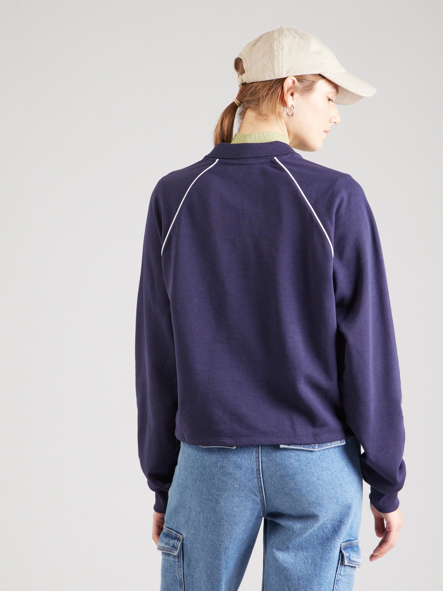 Thumbnail - Sweatshirt