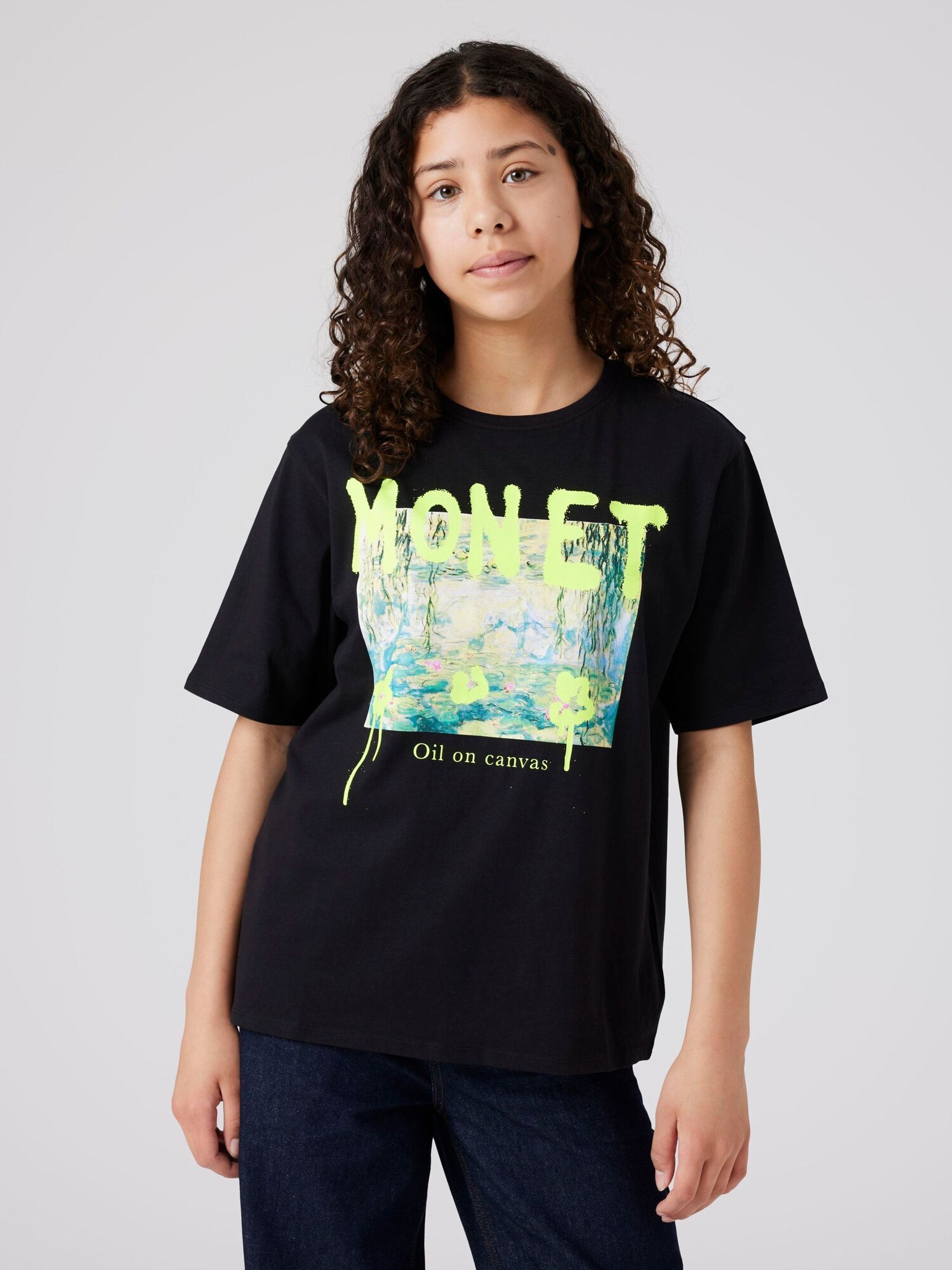 Thumbnail - TWO SOON T-Shirt