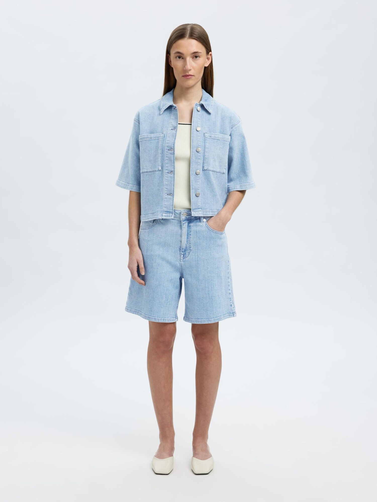 Thumbnail - SELECTED Shorts