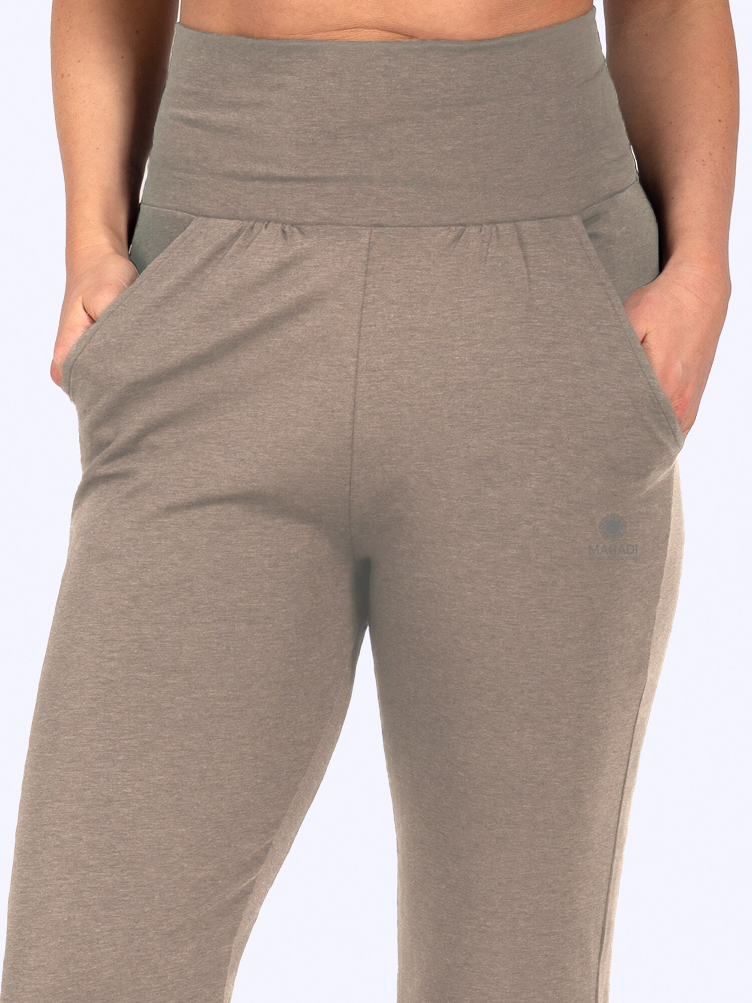 Thumbnail - Magadi Sporthose Paula