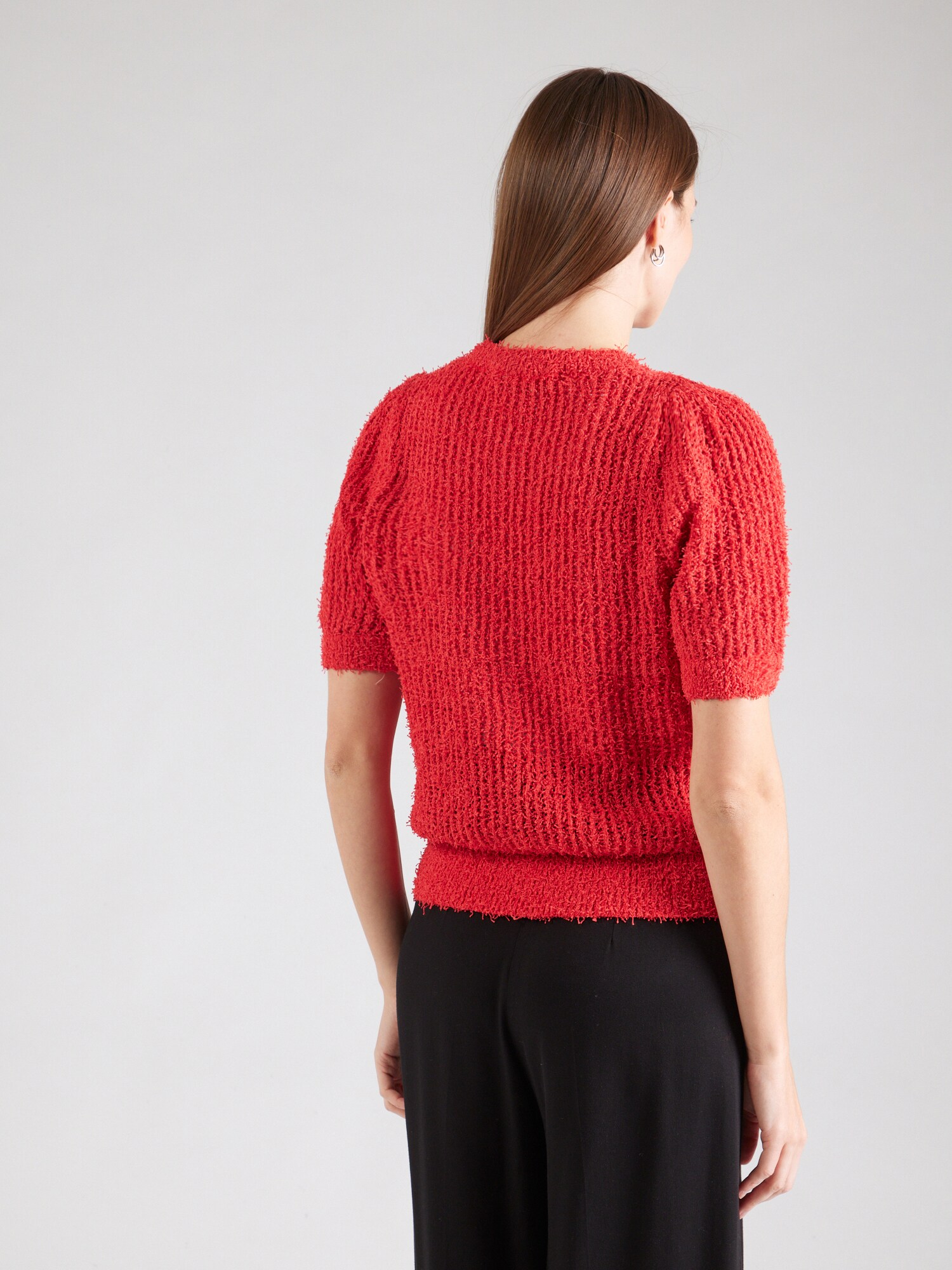 Thumbnail - Pullover