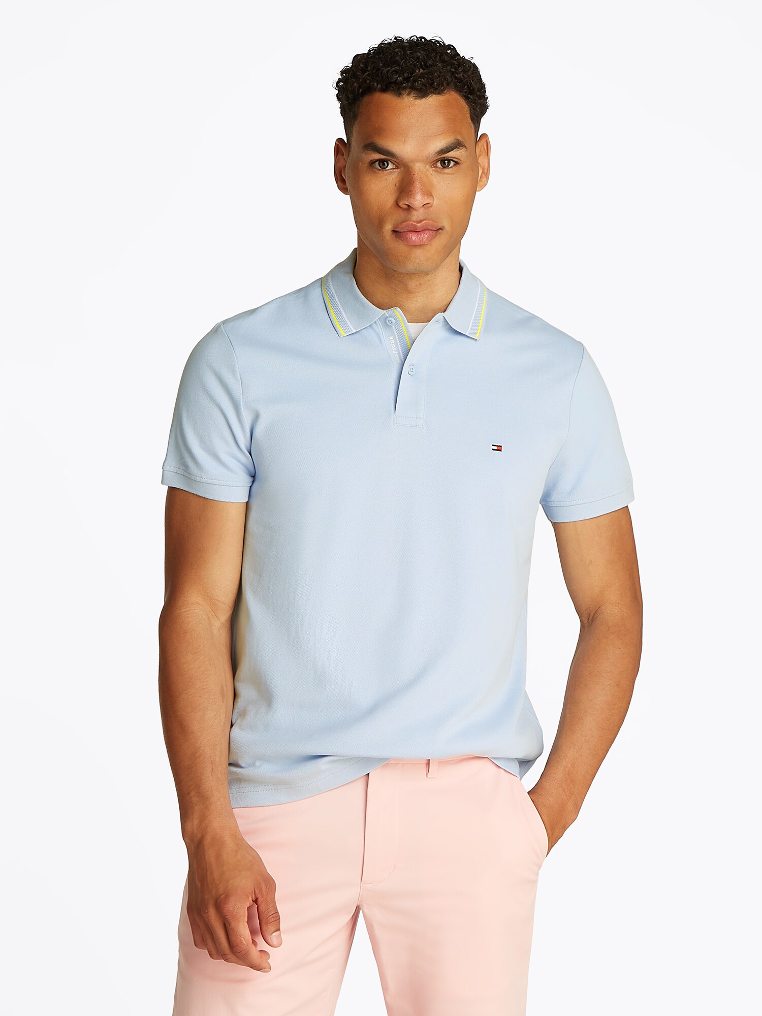TOMMY HILFIGER Póló  világoskék / aranysárga / fehér termék 2. képe