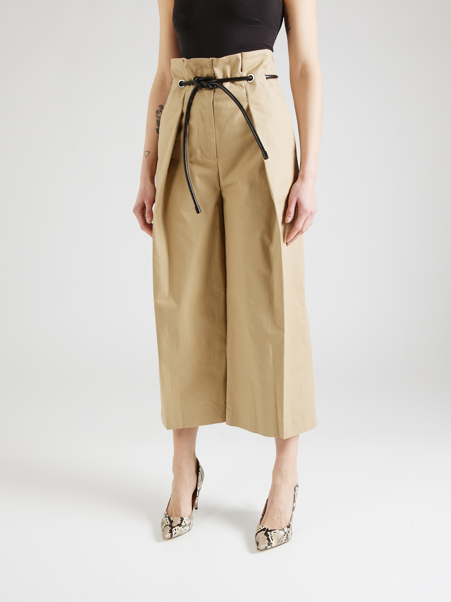 3.1 Phillip Lim Élére vasalt nadrágok  khaki termék 2. képe