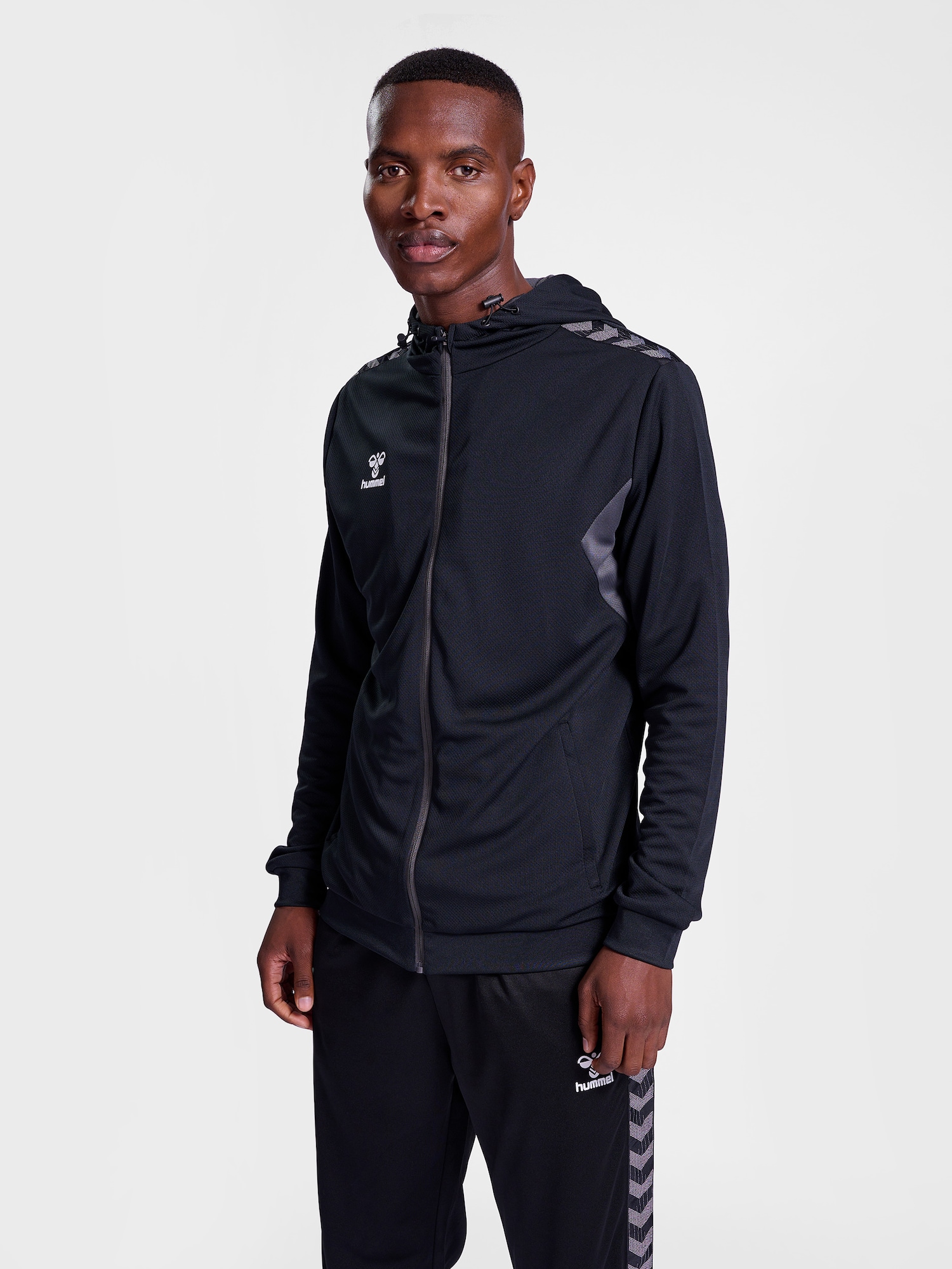 Thumbnail - Hummel Sportsweatjacke Authentic