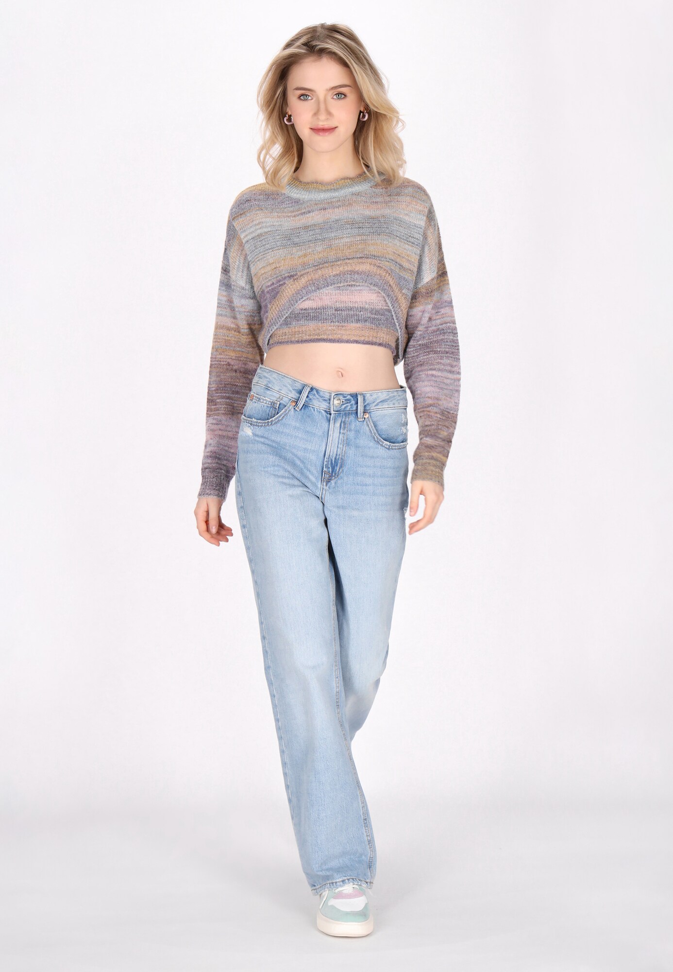 Thumbnail - MYMO Pullover
