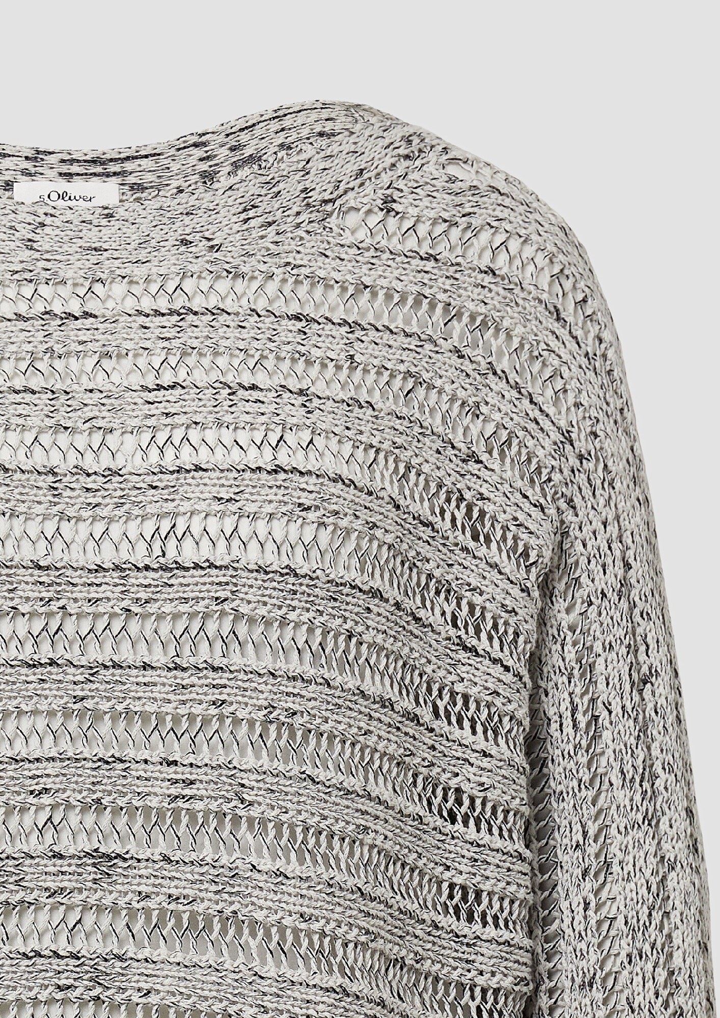 Thumbnail - Pullover