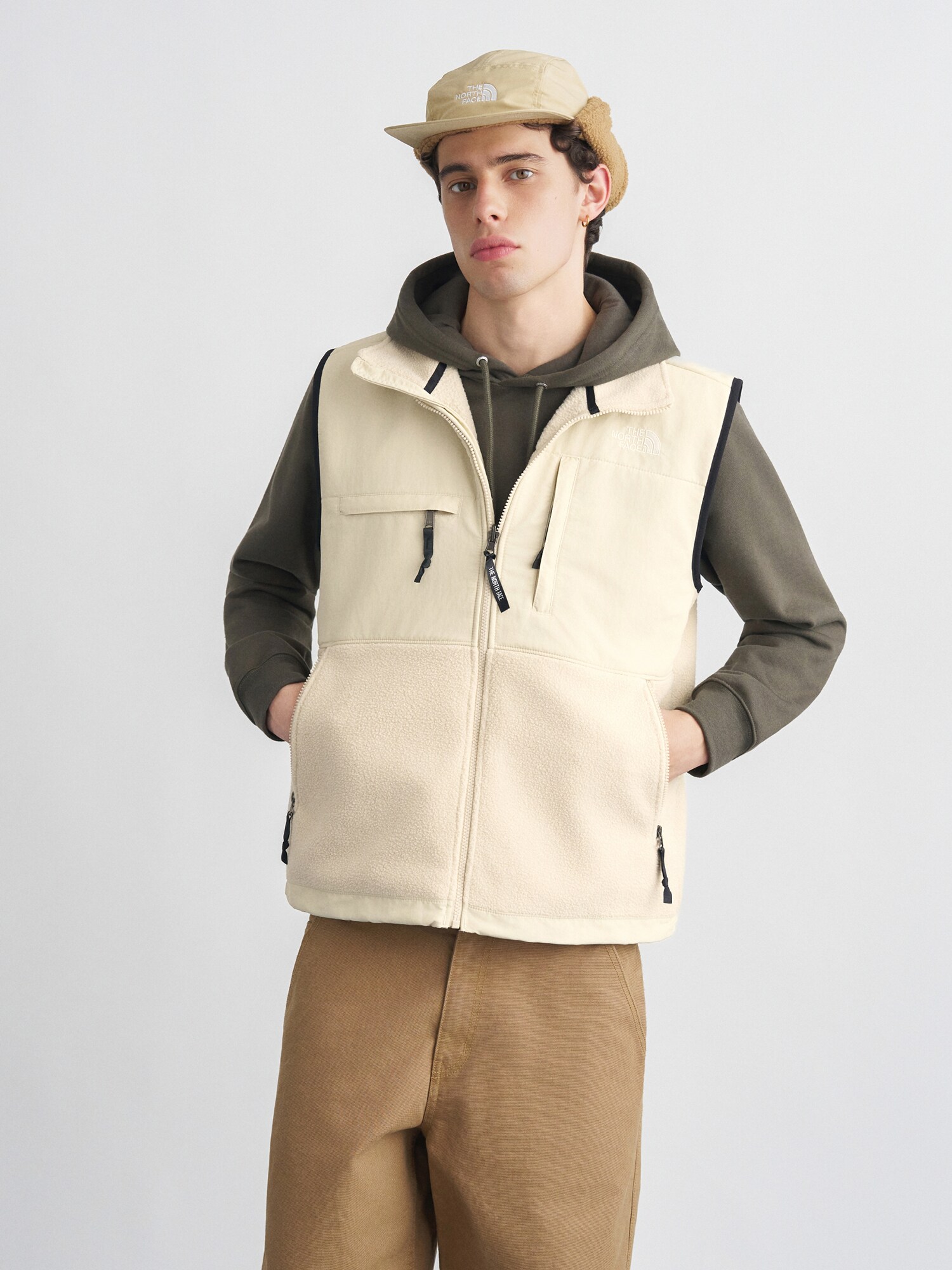 THE NORTH FACE Vesta 'RETRO DENALI'  béžová (obrázok 2)