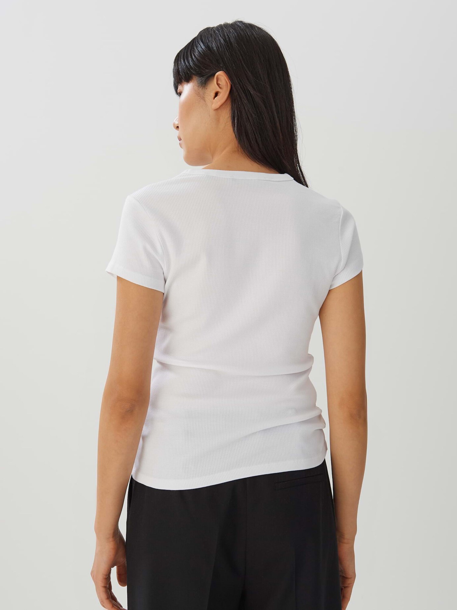 Thumbnail - T-Shirt