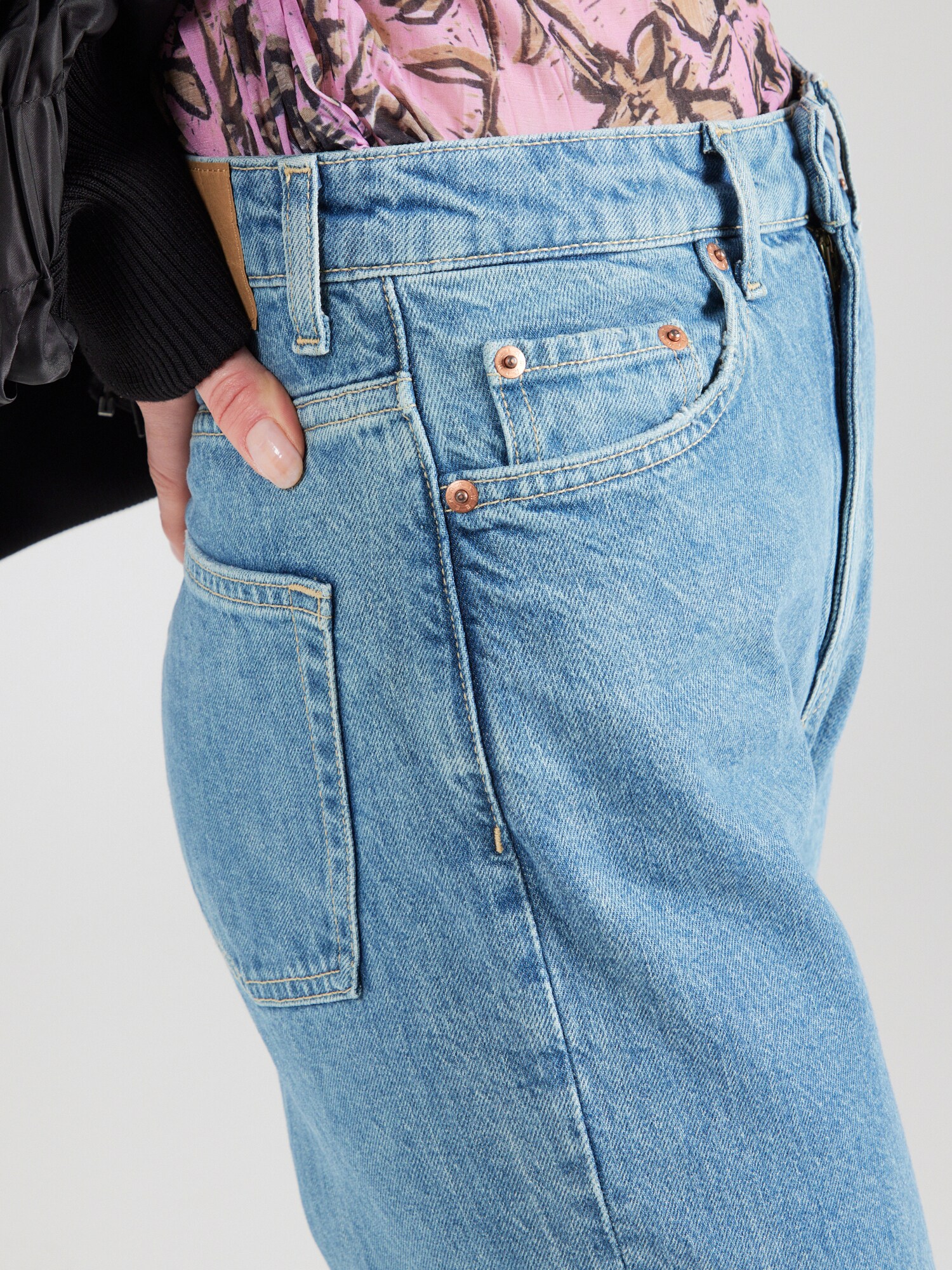 WEEKDAY Džínsy 'Rowe Echo' modrá denim (obrázok 5)