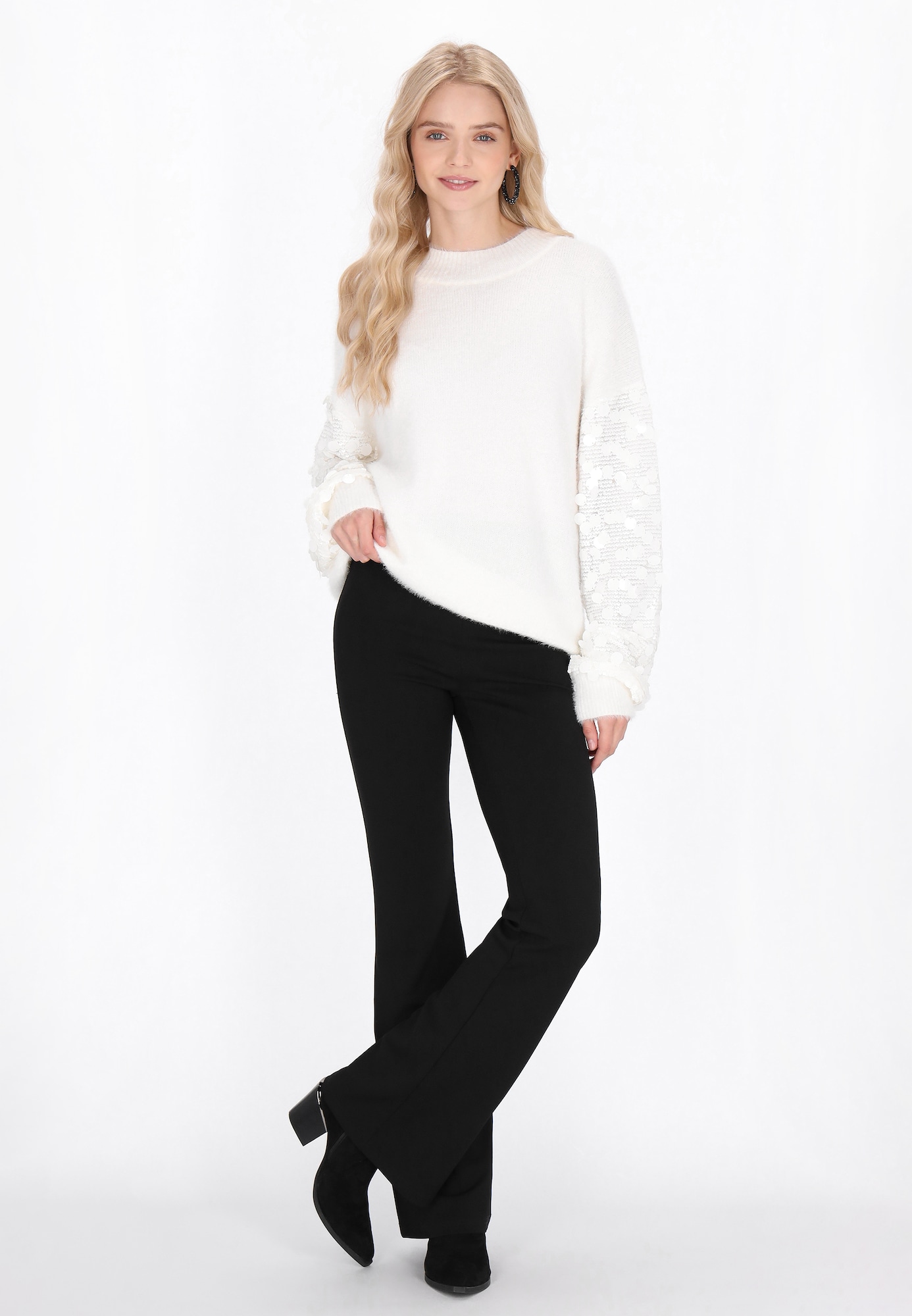 Thumbnail - IZIA Pullover
