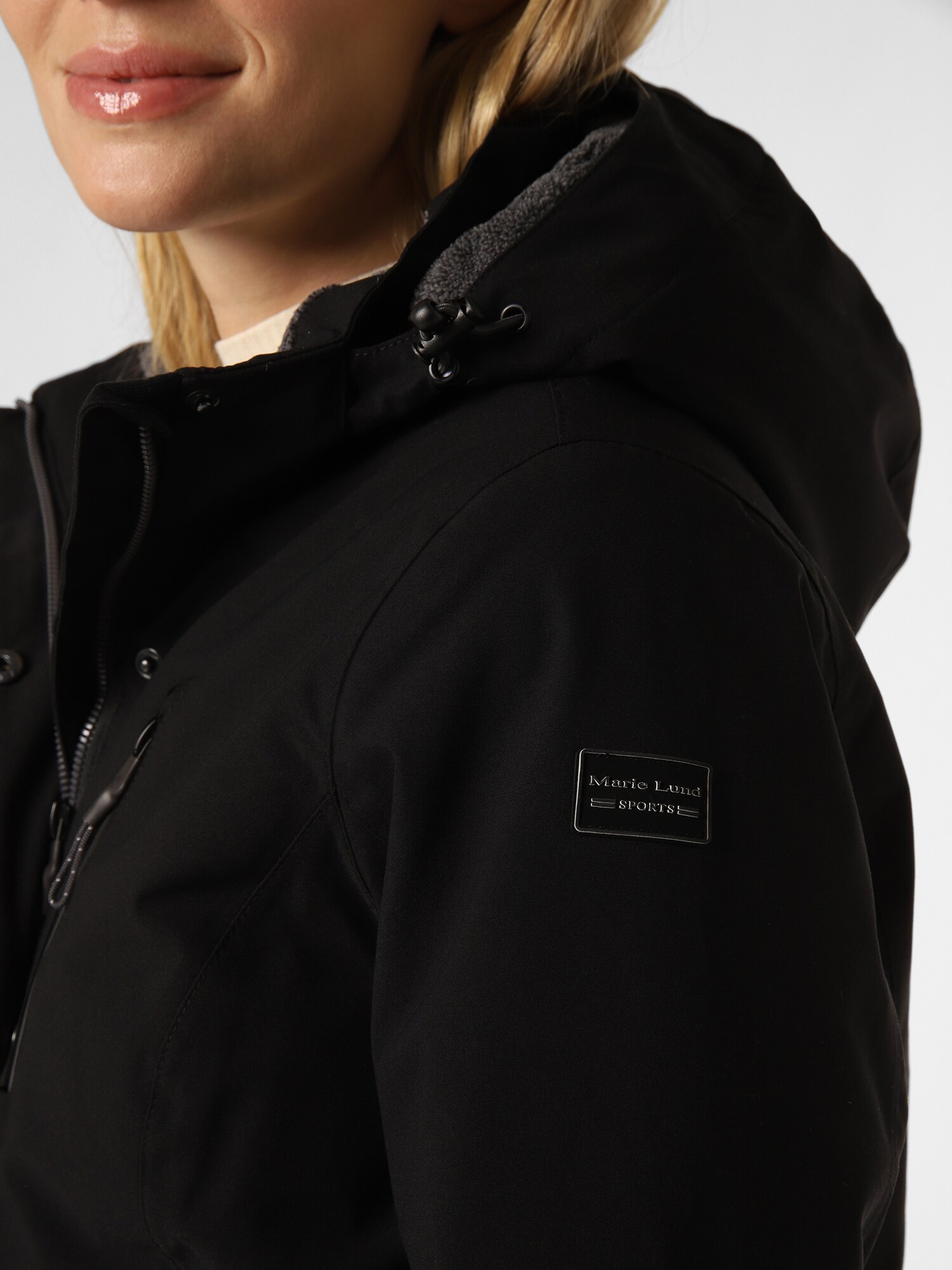 Thumbnail - Marie Lund Jacke