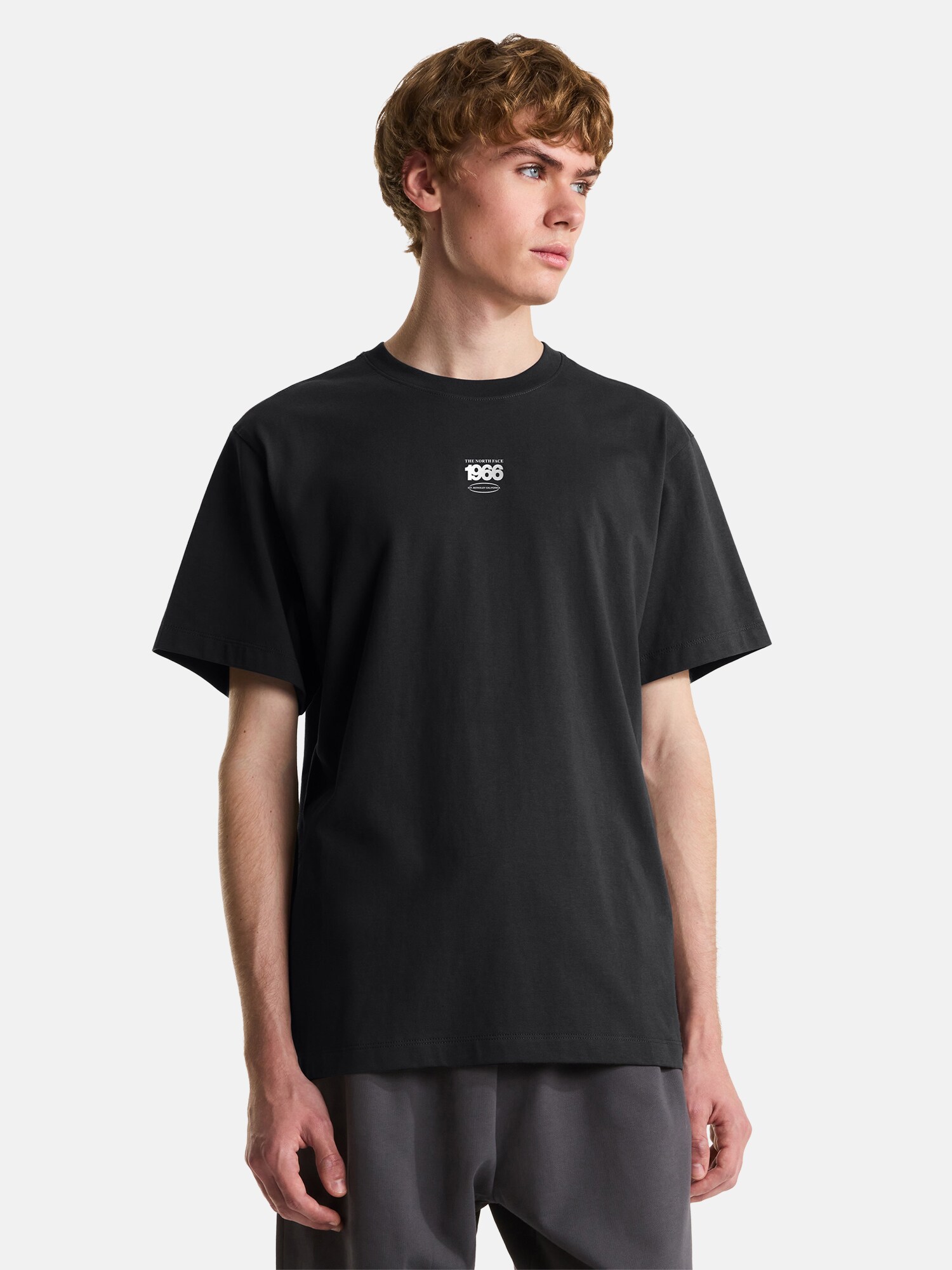 THE NORTH FACE Camiseta 'Track' negro / blanco – imagen 3