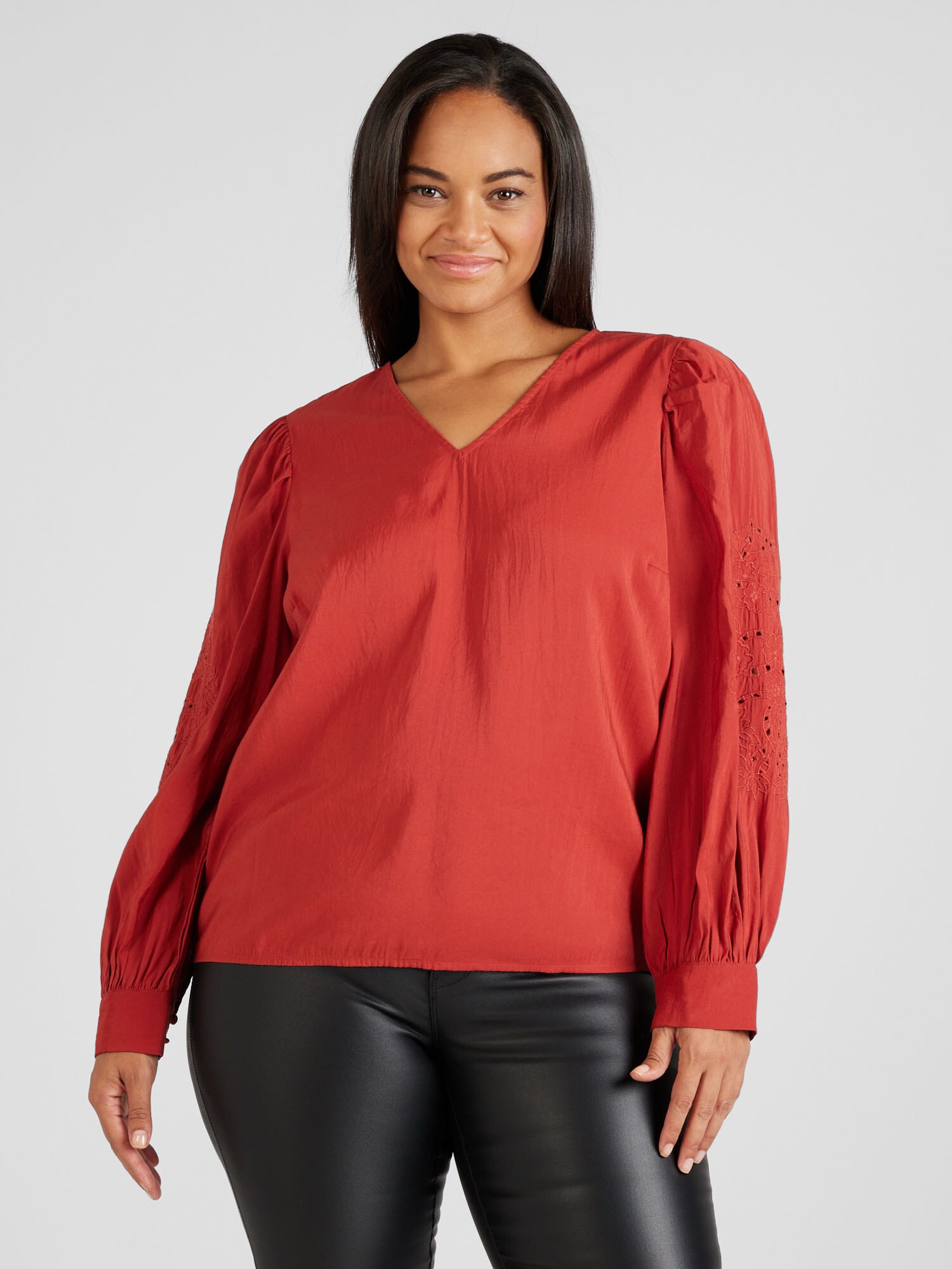 Vero Moda Curve Blúz 'SANI'  piros termék 2. képe