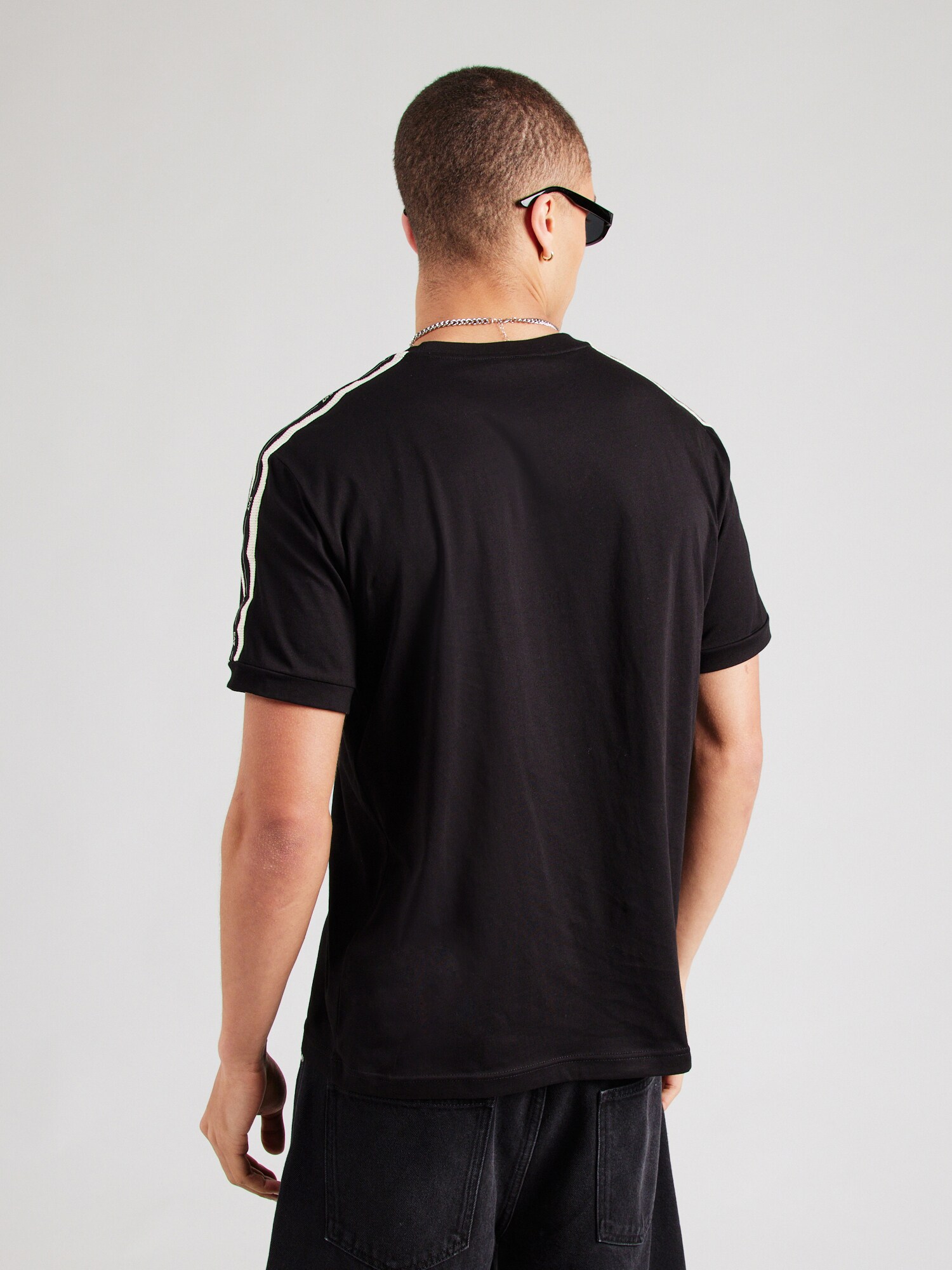 EA7 Emporio Armani Póló  fekete / fehér / gyapjúfehér termék 2. képe