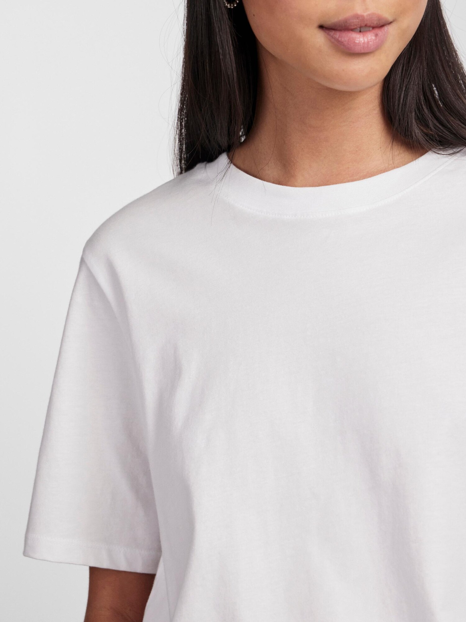 Thumbnail - Shirt 'RIA'