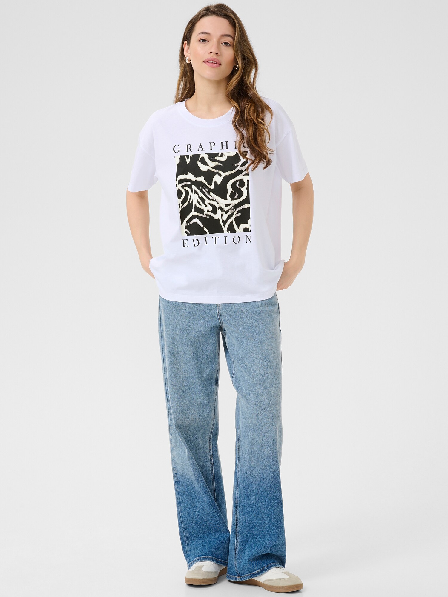 Thumbnail - T-Shirt 'KAVivie'