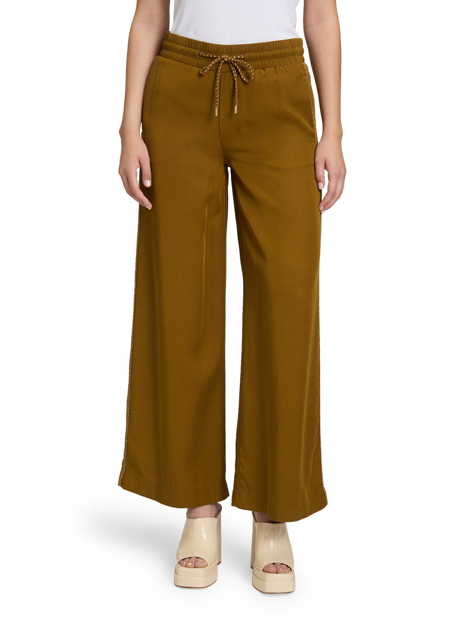 Thumbnail - Hose