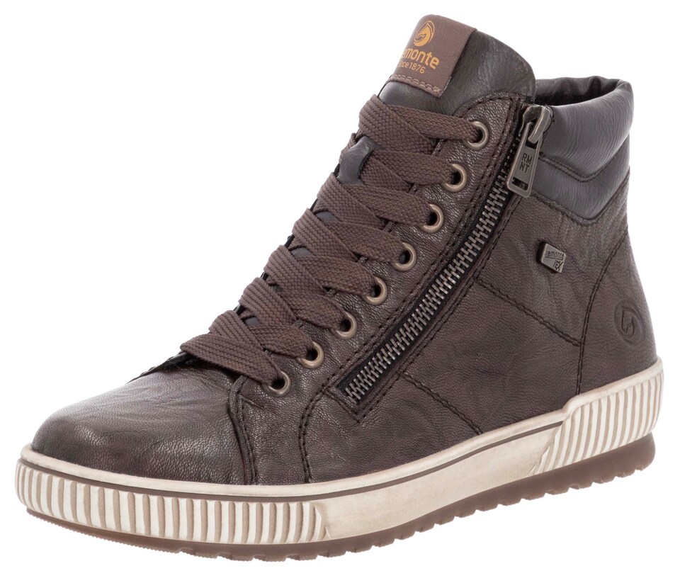 Hög sneaker