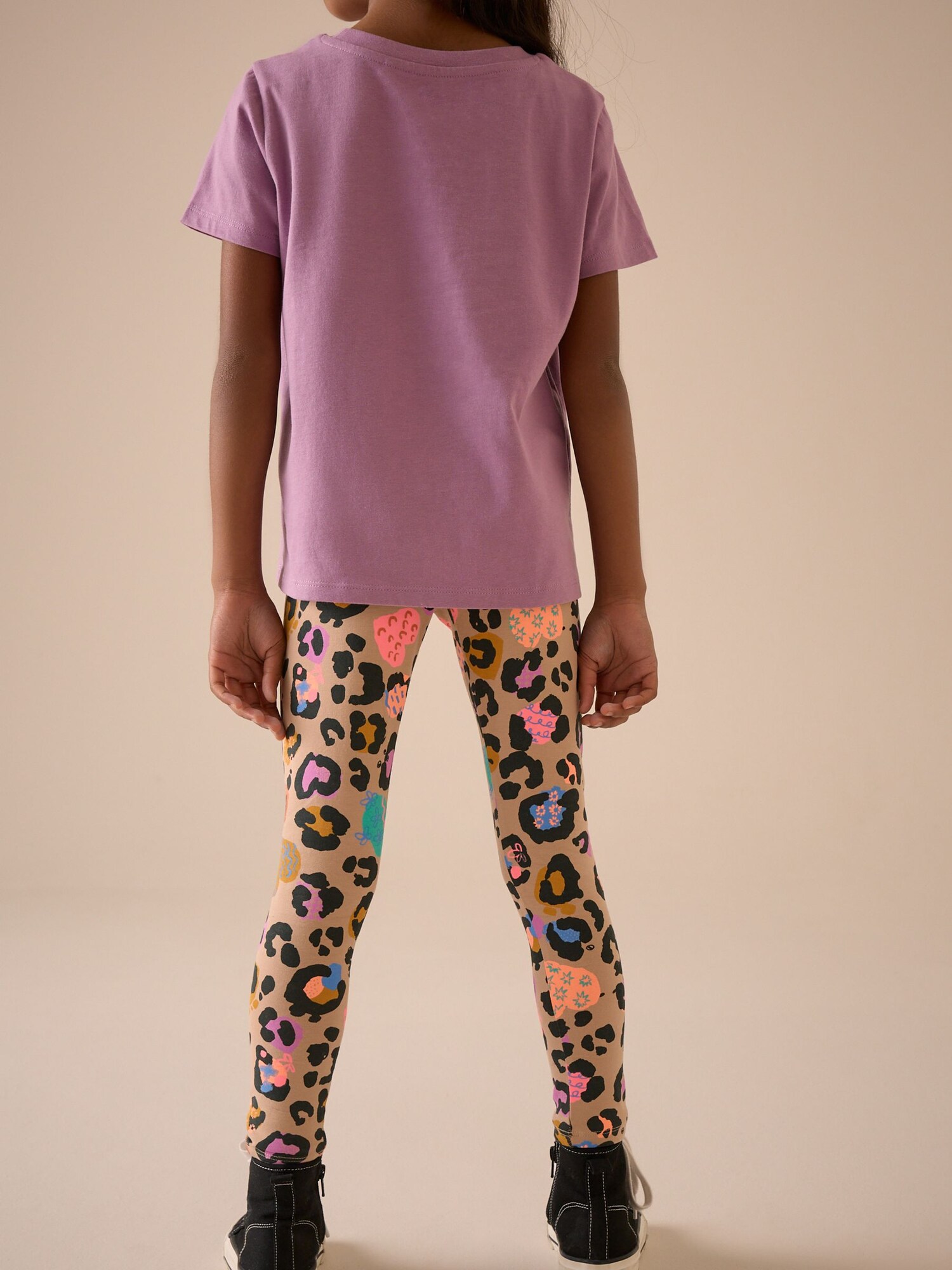 Next Leggings  teveszín / homok / lila / fekete termék 2. képe