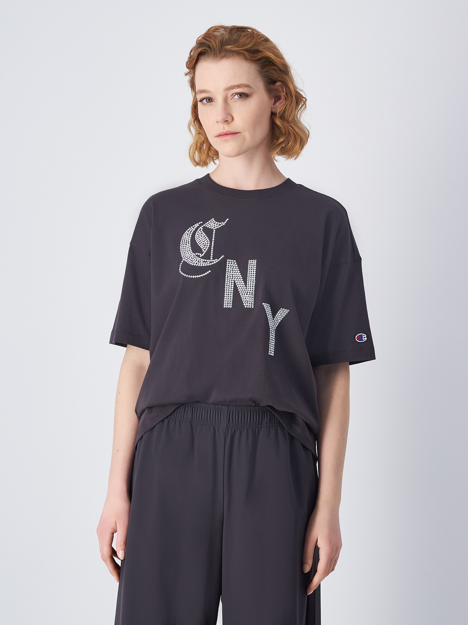 Champion Authentic Athletic Apparel Oversize póló  antracit / átlátszó termék 2. képe