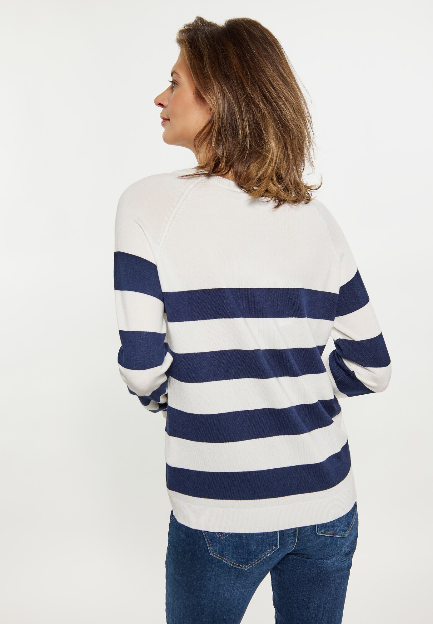 Thumbnail - usha BLUE LABEL Pullover