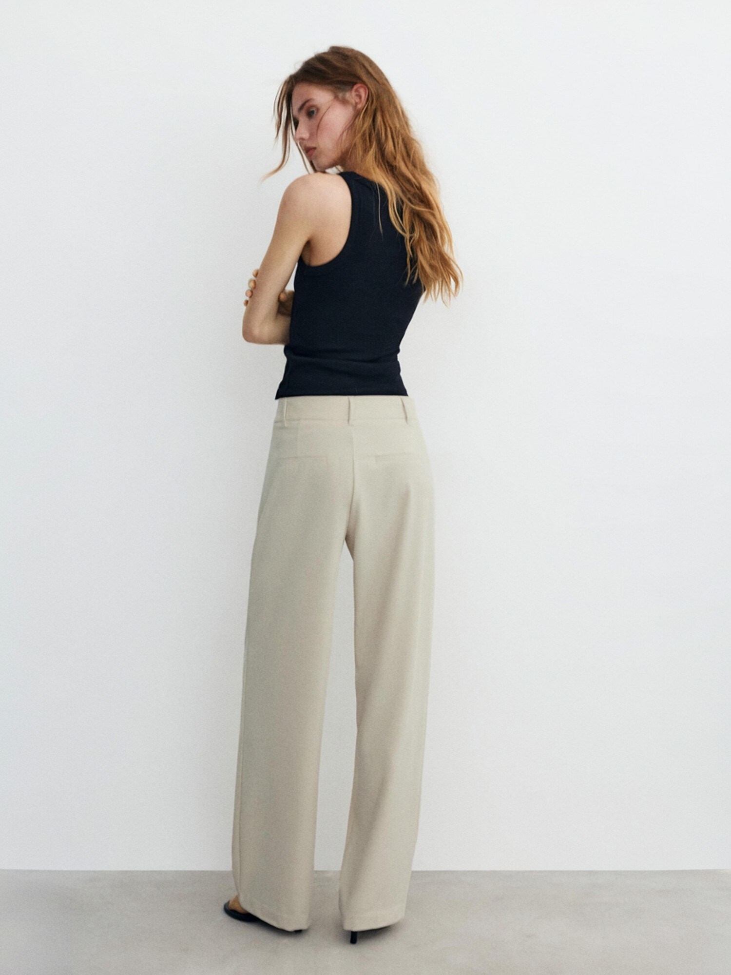 Pull&Bear Plisované nohavice  piesková (obrázok 3)