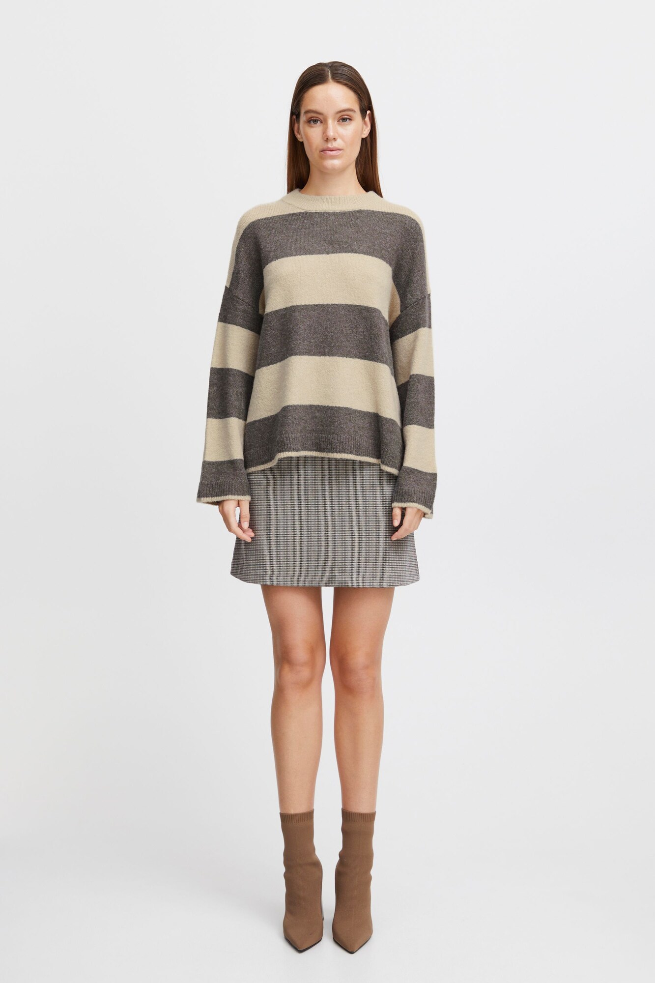 Thumbnail - b.young Pullover Martha