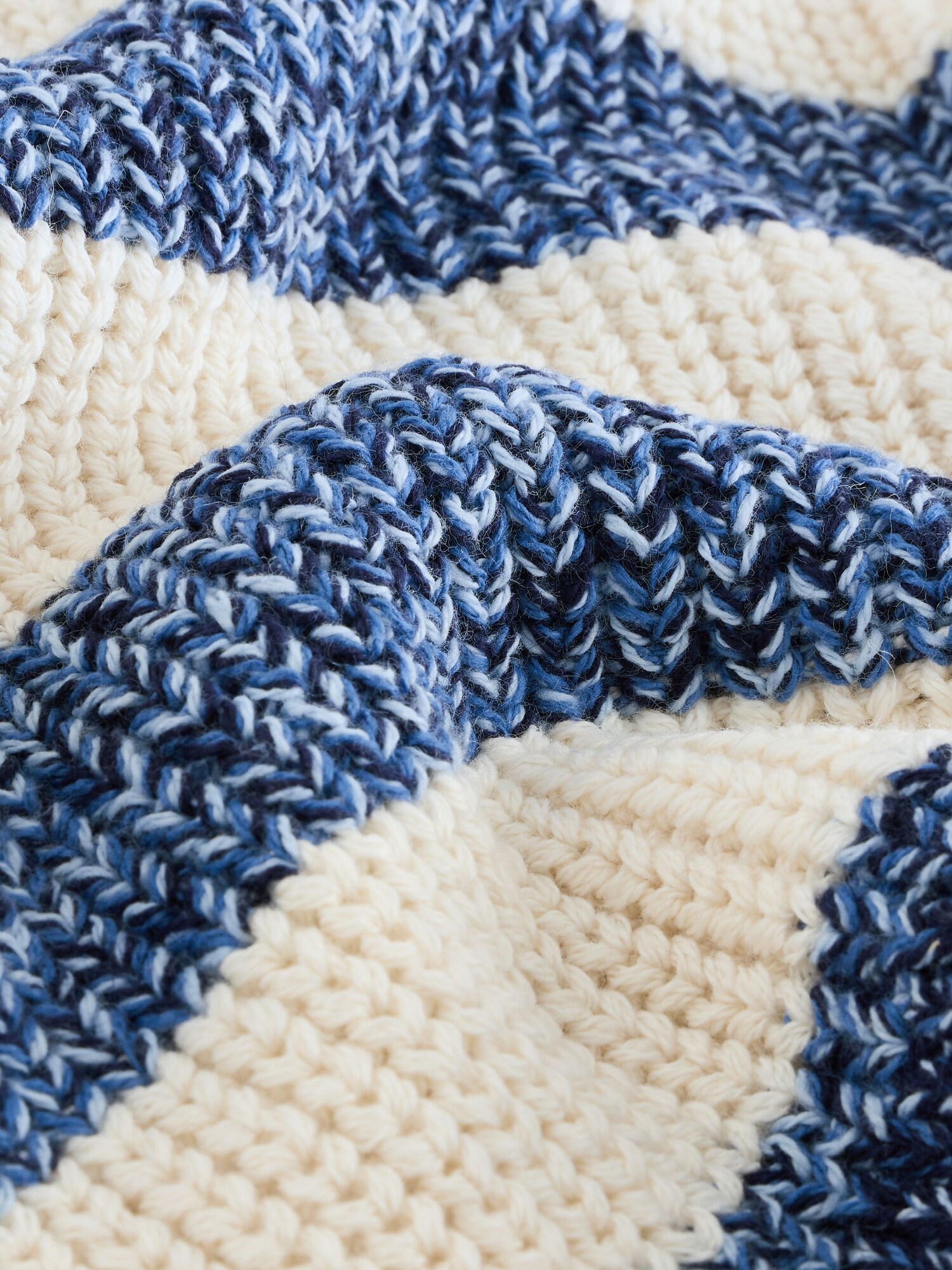 Thumbnail - Next Pullover