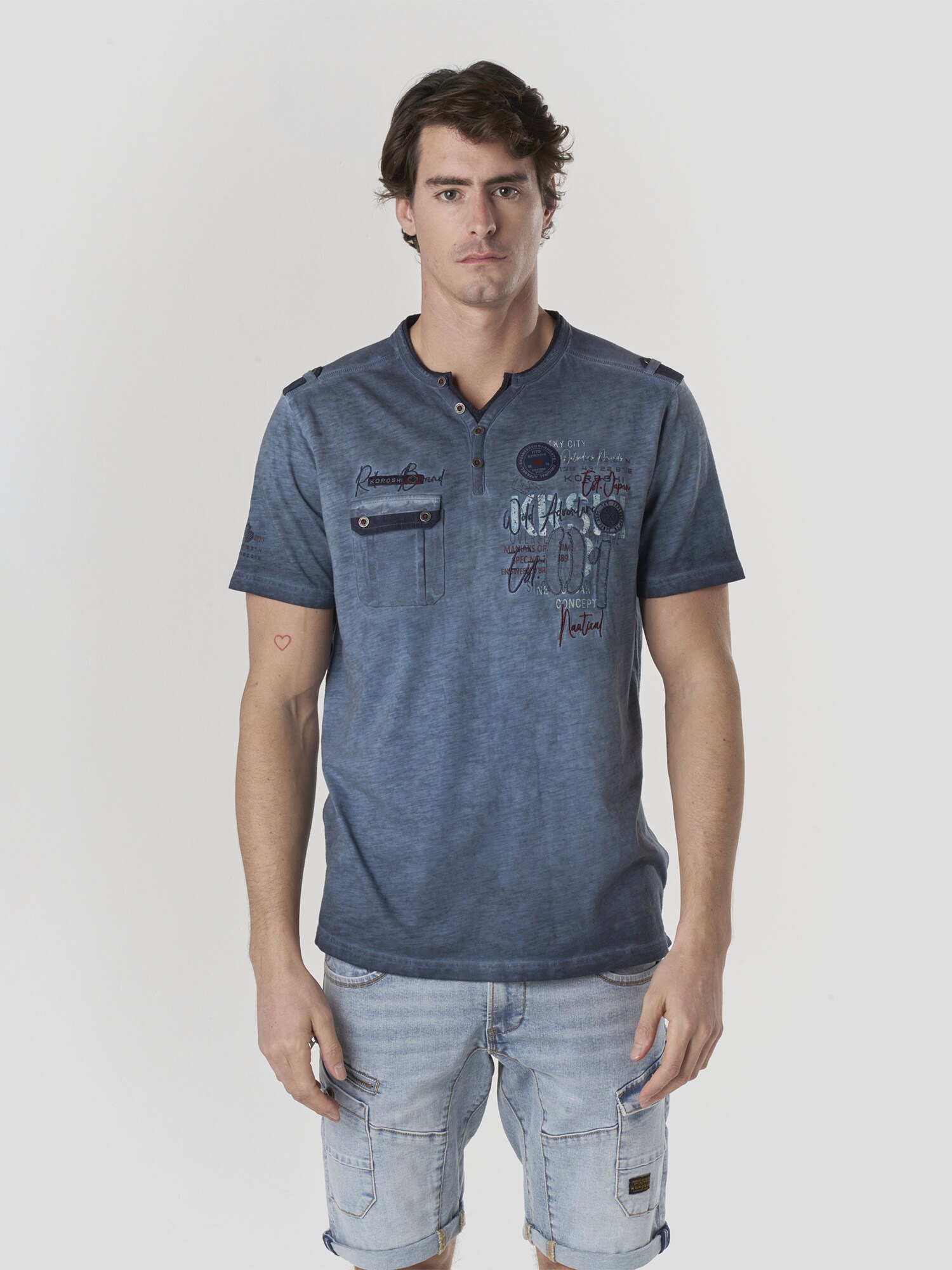 KOROSHI Tricou  albastru marin / albastru denim / albastru pastel / roșu vin