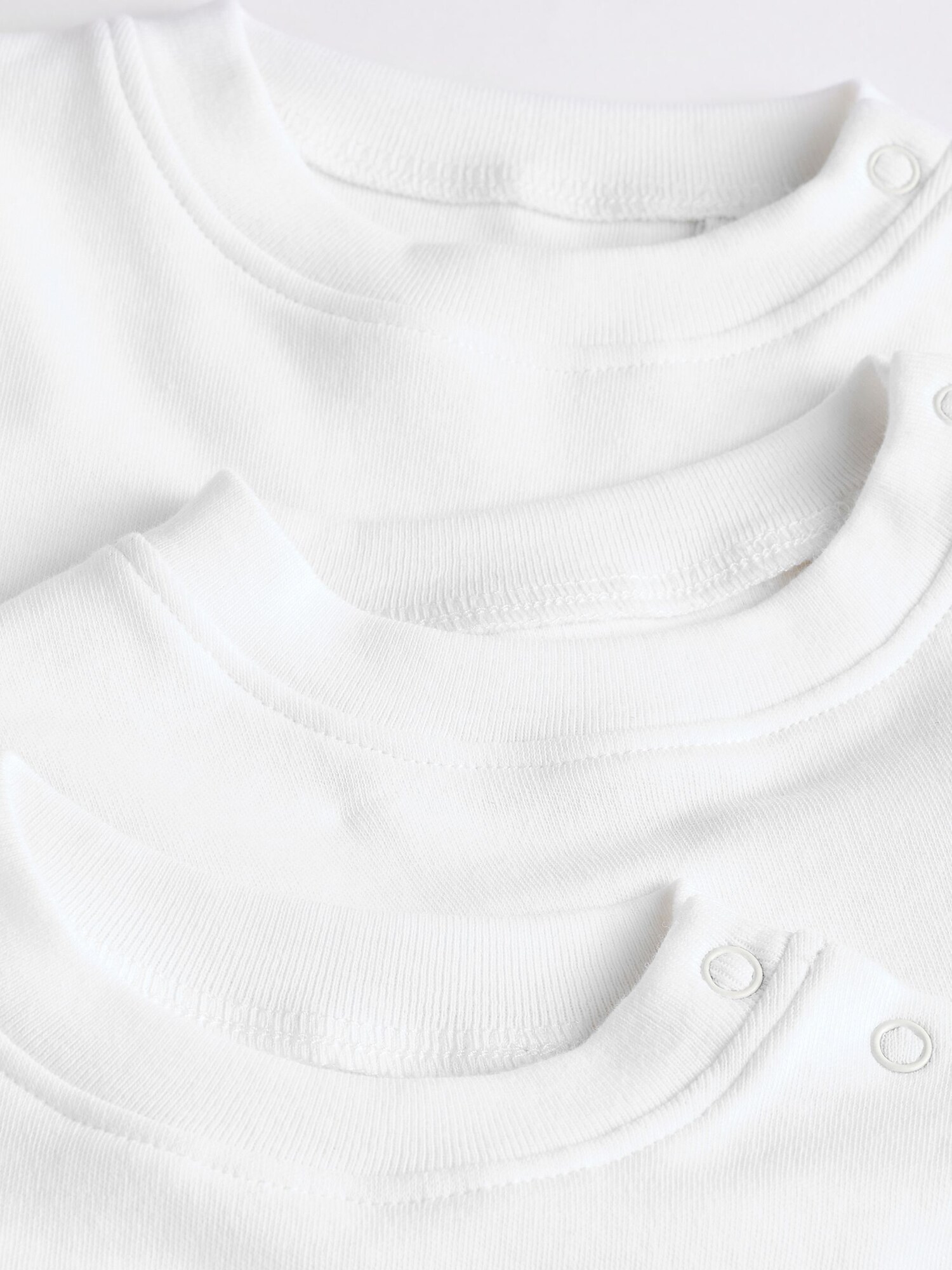 Thumbnail - Shirt