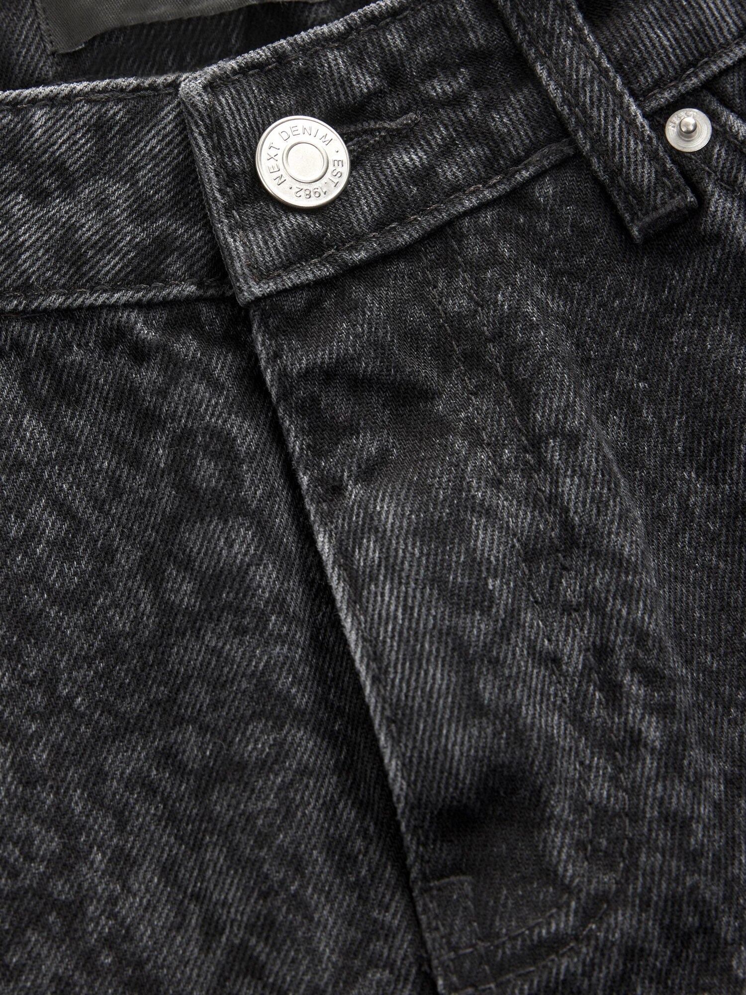 Thumbnail - Jeans