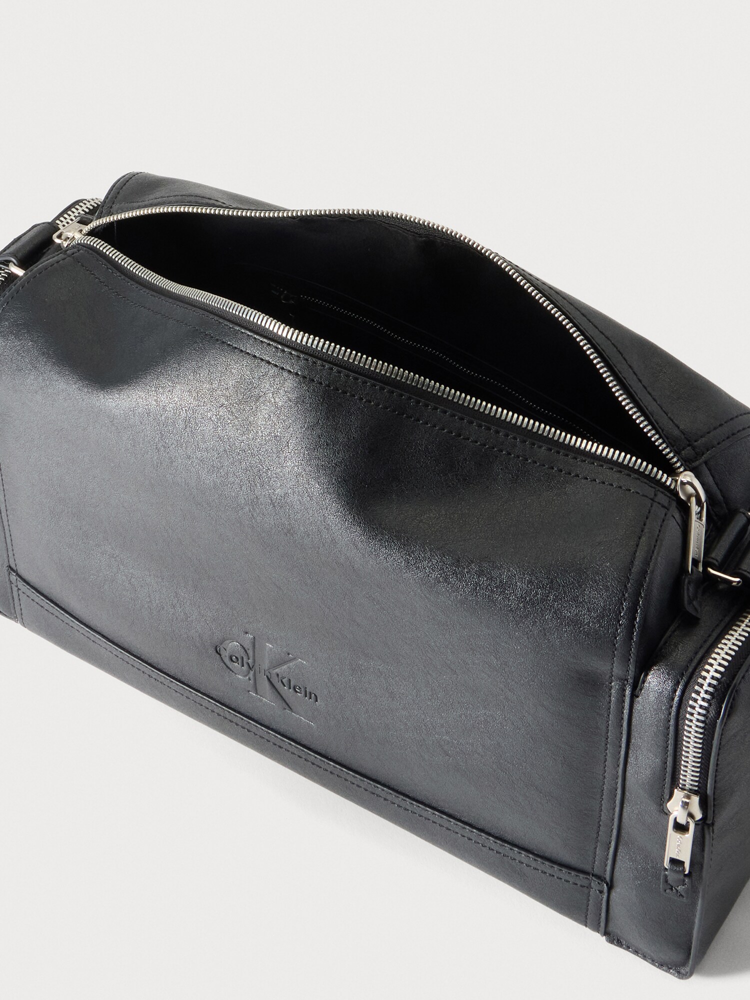 Calvin Klein Bolsa de viaje negro – imagen 3
